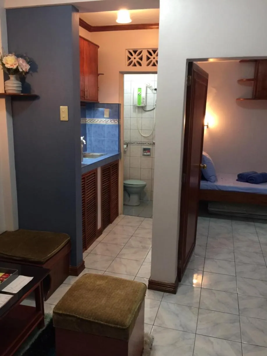 Las Pinas Serviced Apartment