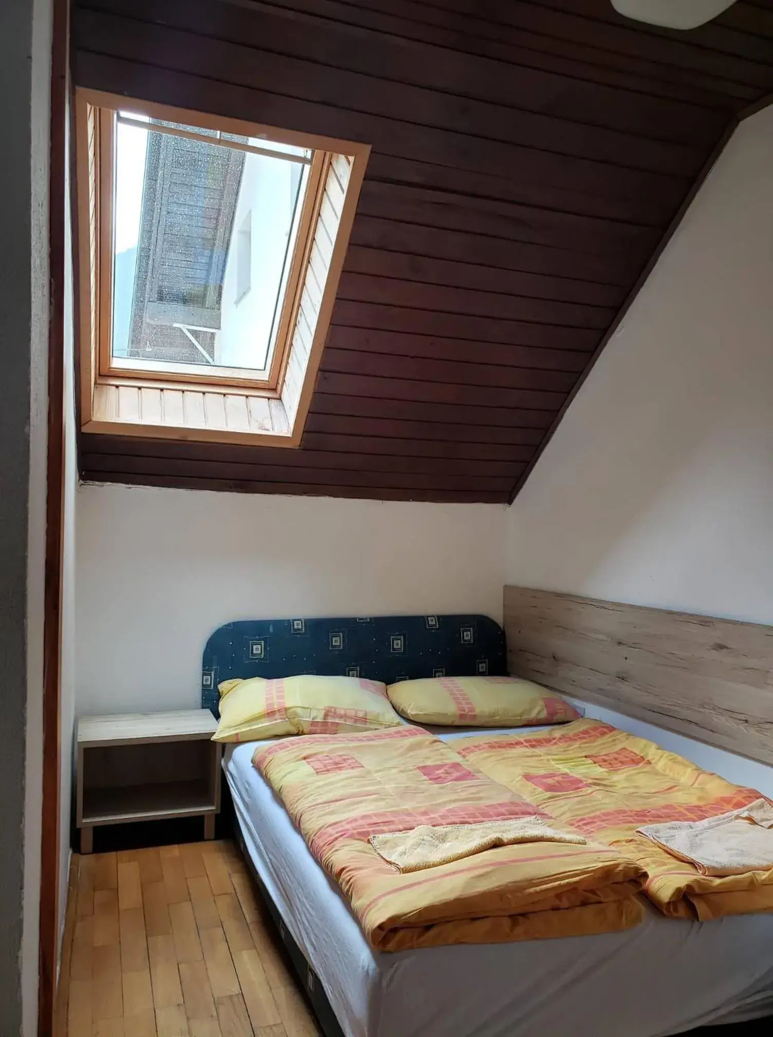 Family Room with Private Bathroom in Youth Hostel Nika Family Room with Private Bathroom in Youth Hostel Nika