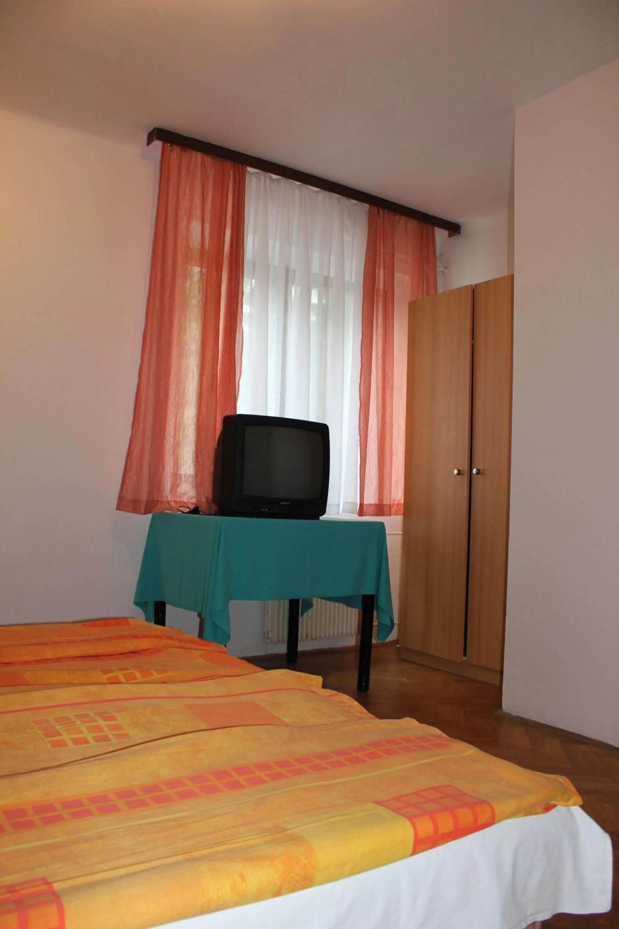 Bed in Youth Hostel Nika