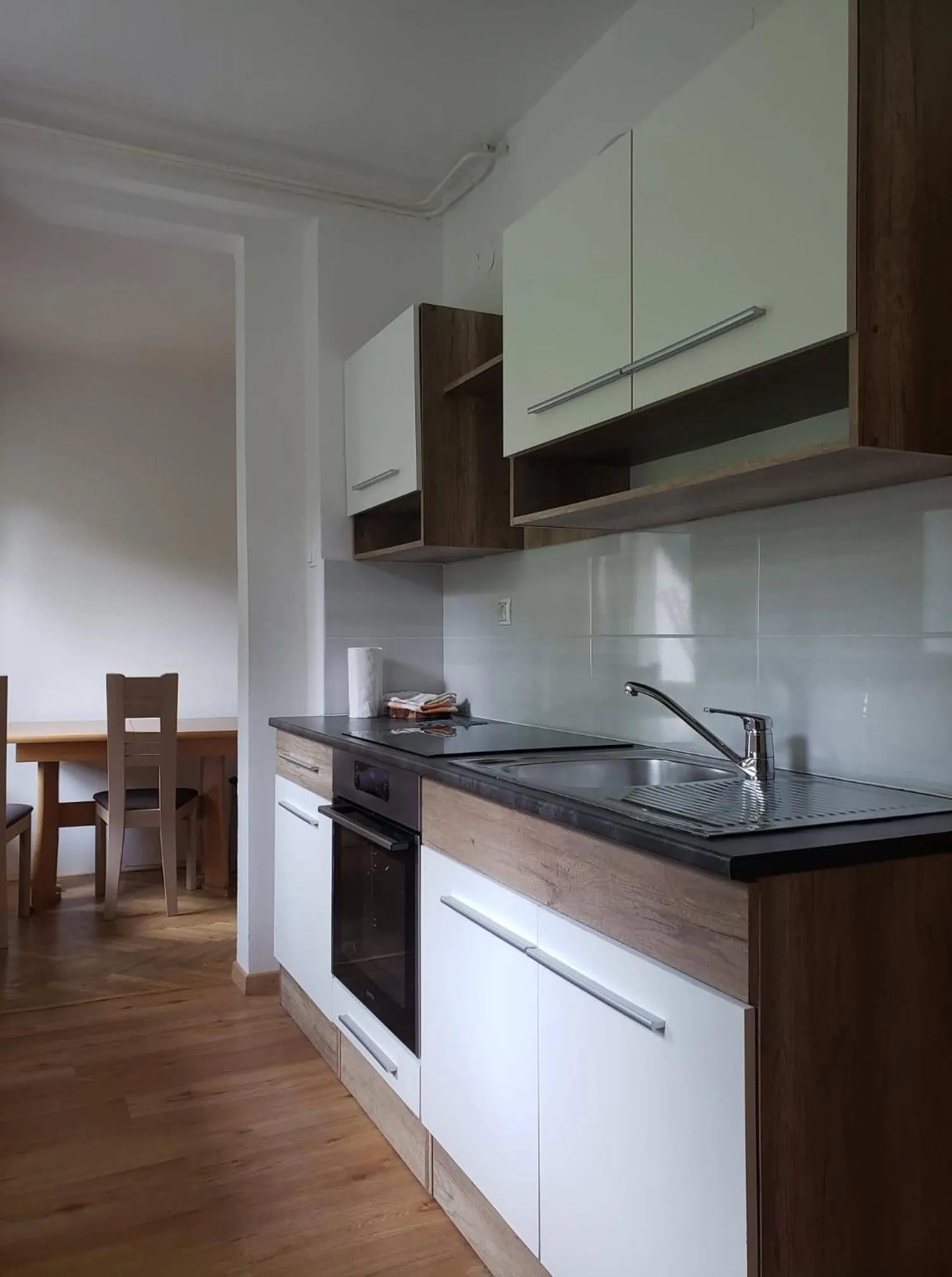 Kitchen or kitchenette in Youth Hostel Nika