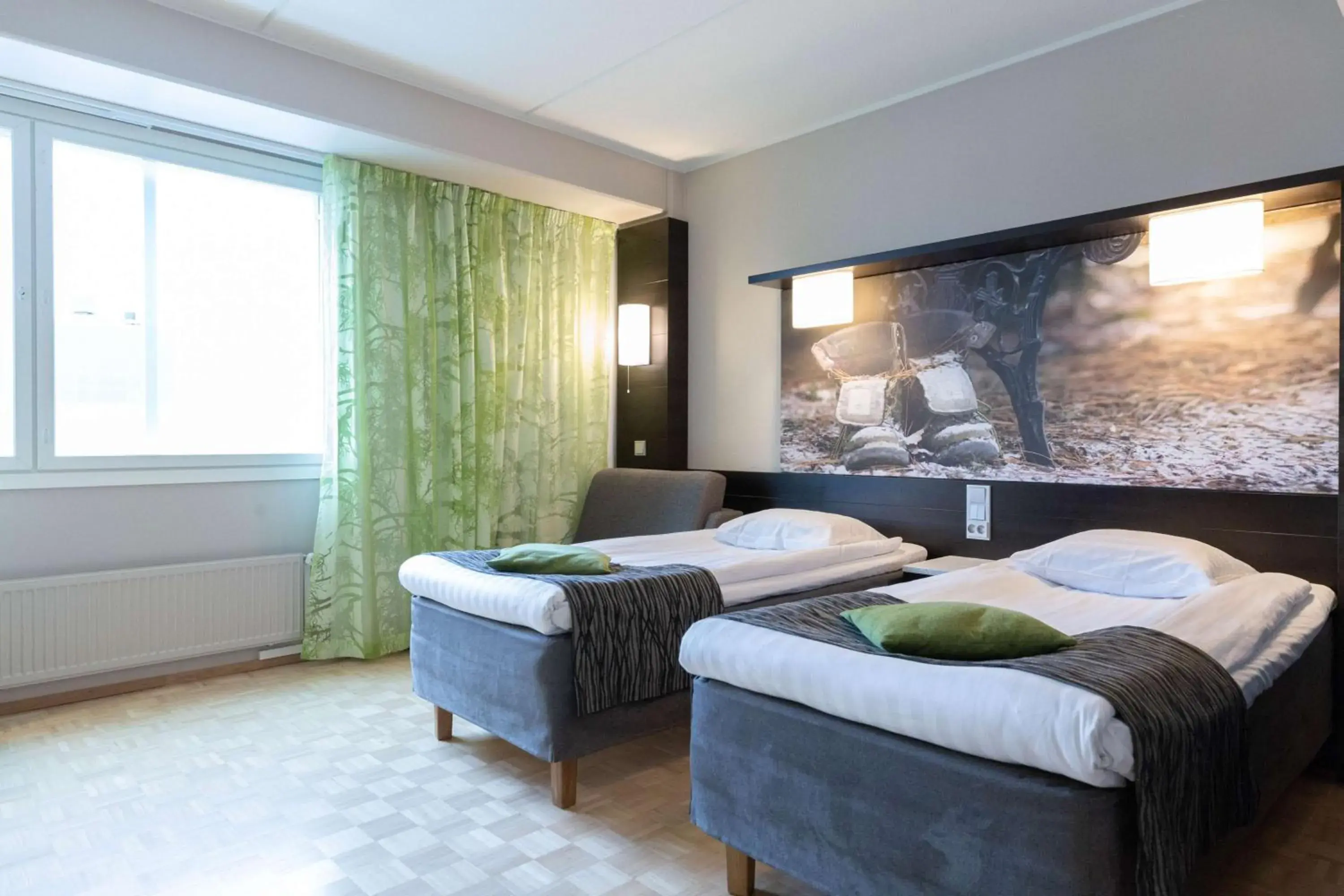 Photo of the whole room, Bed in Scandic Tampere Hämeenpuisto Photo of the whole room, Bed in Scandic Tampere Hämeenpuisto