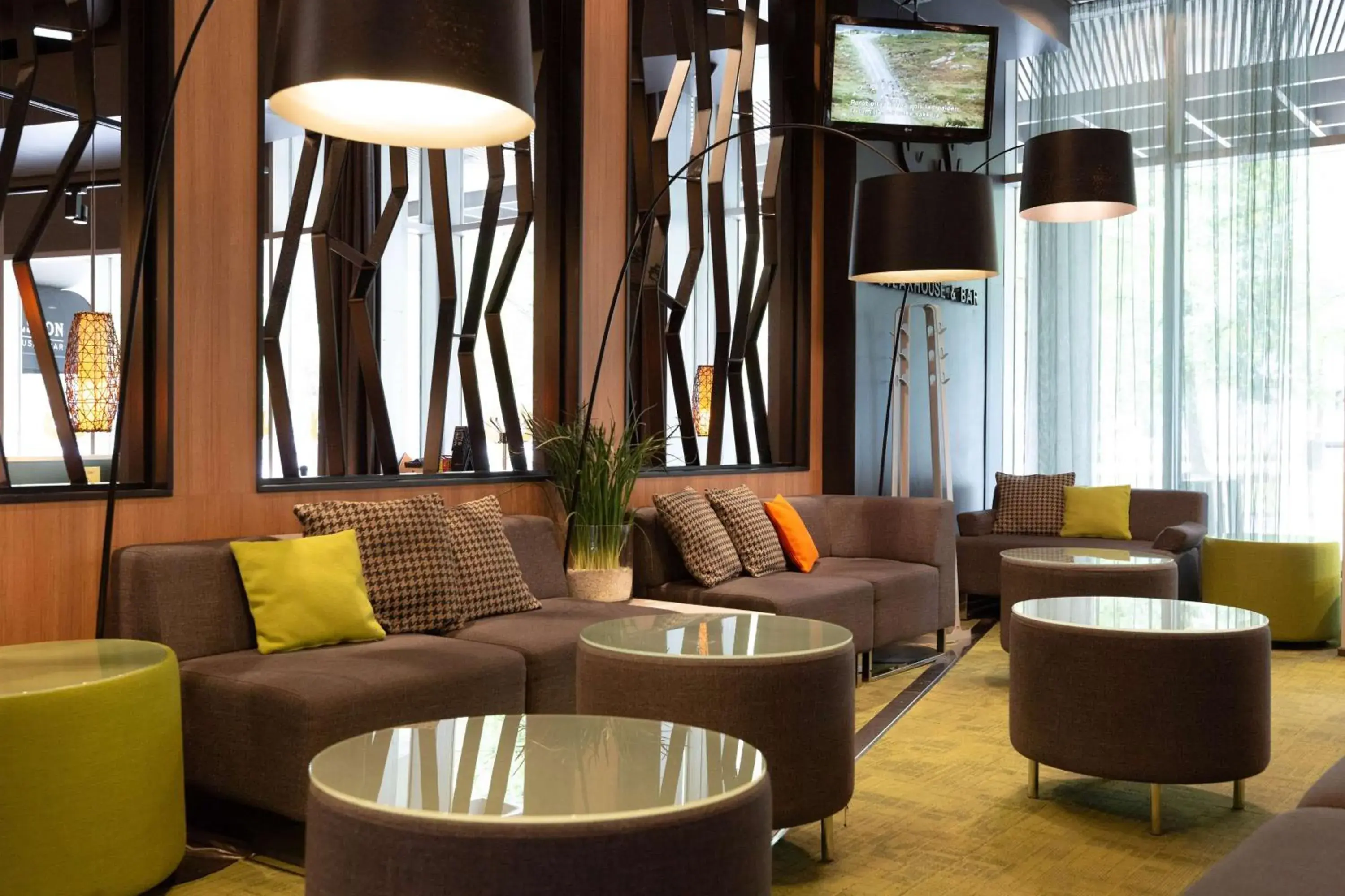 Lobby or reception in Scandic Tampere Hämeenpuisto Lobby or reception in Scandic Tampere Hämeenpuisto