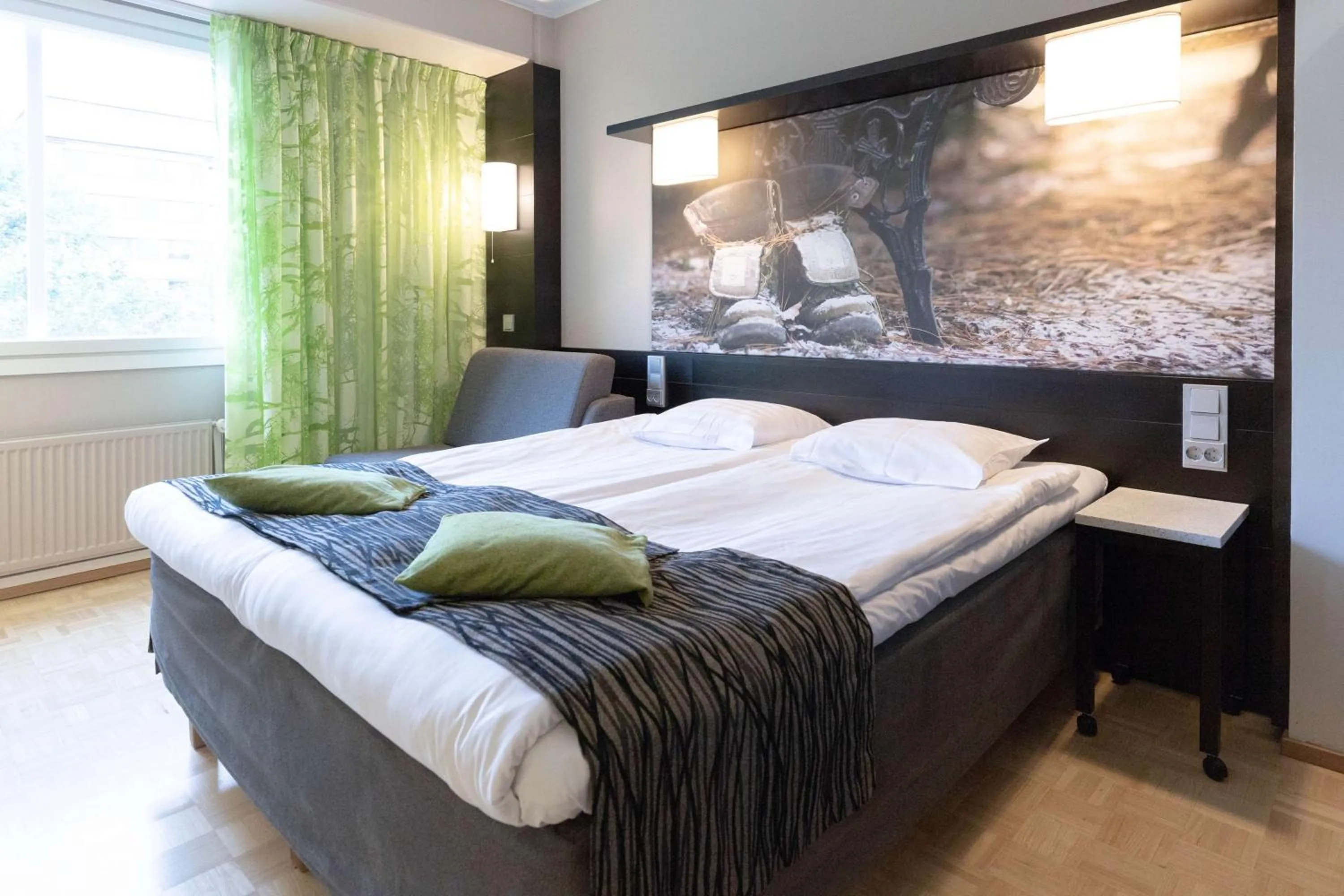 Photo of the whole room, Bed in Scandic Tampere Hämeenpuisto