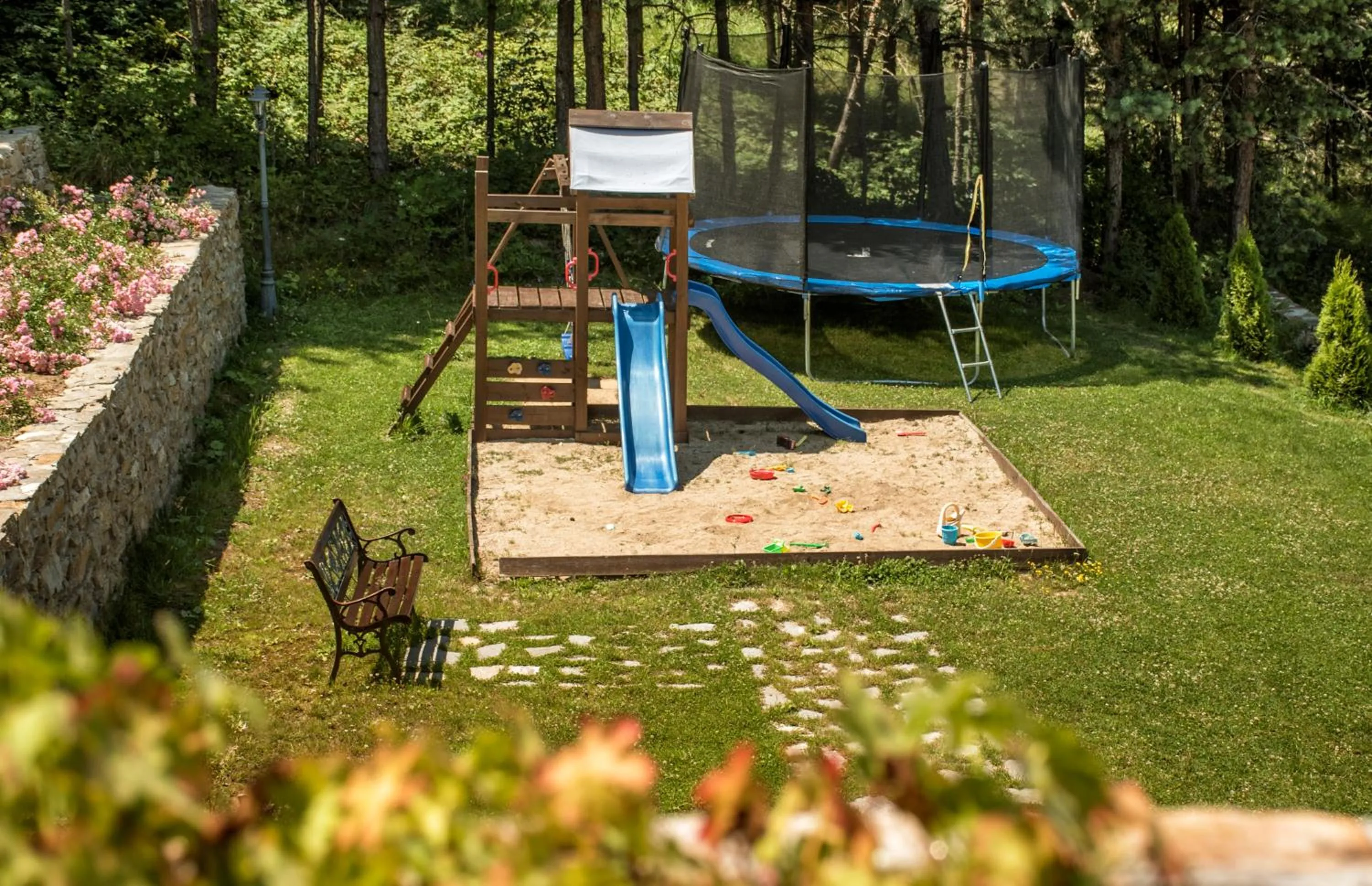 Children play ground in Guest House Slunchev Cviat