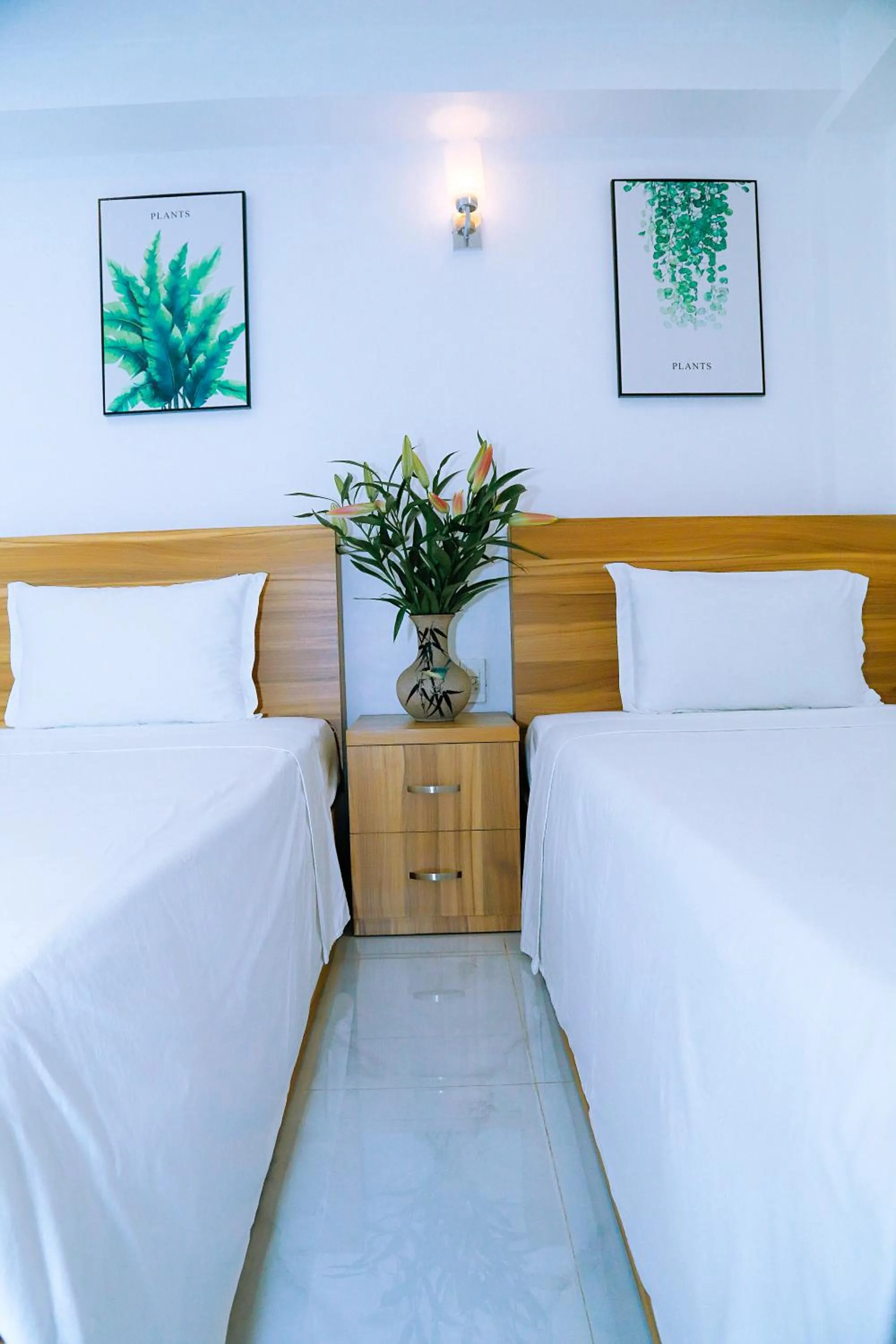 Bed in Louis Hotel - Bui Vien Walking Street