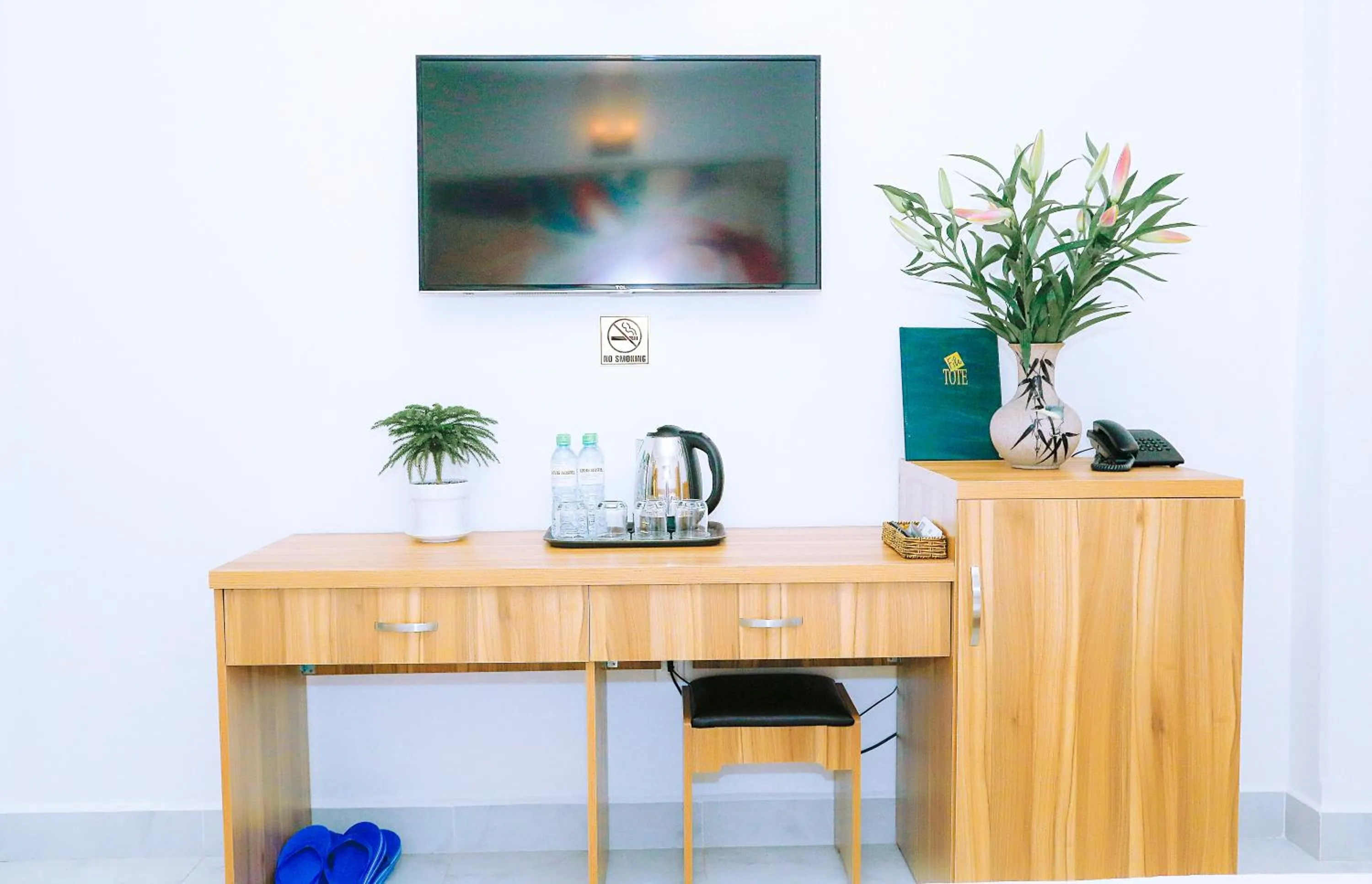 Louis Hotel - Bui Vien Walking Street