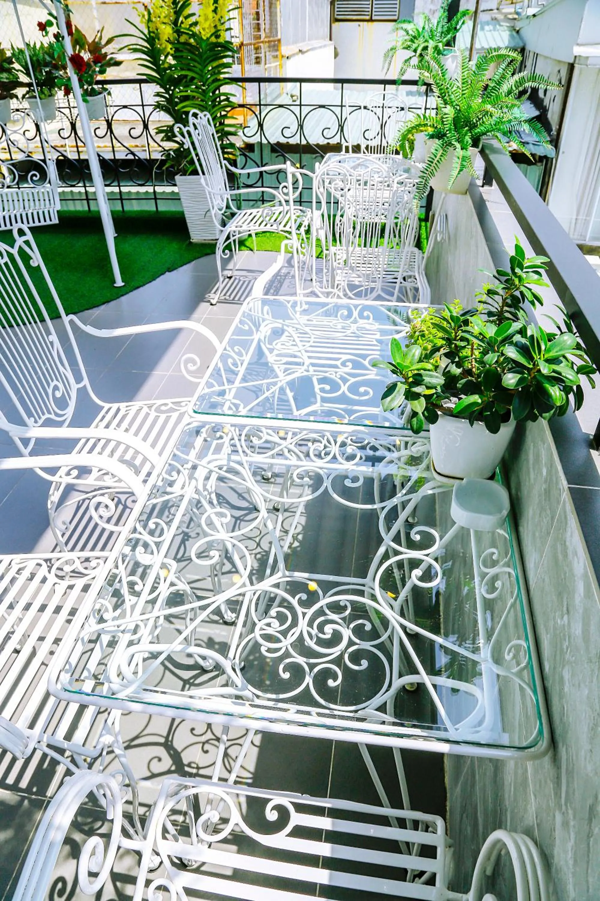 Louis Hotel - Bui Vien Walking Street