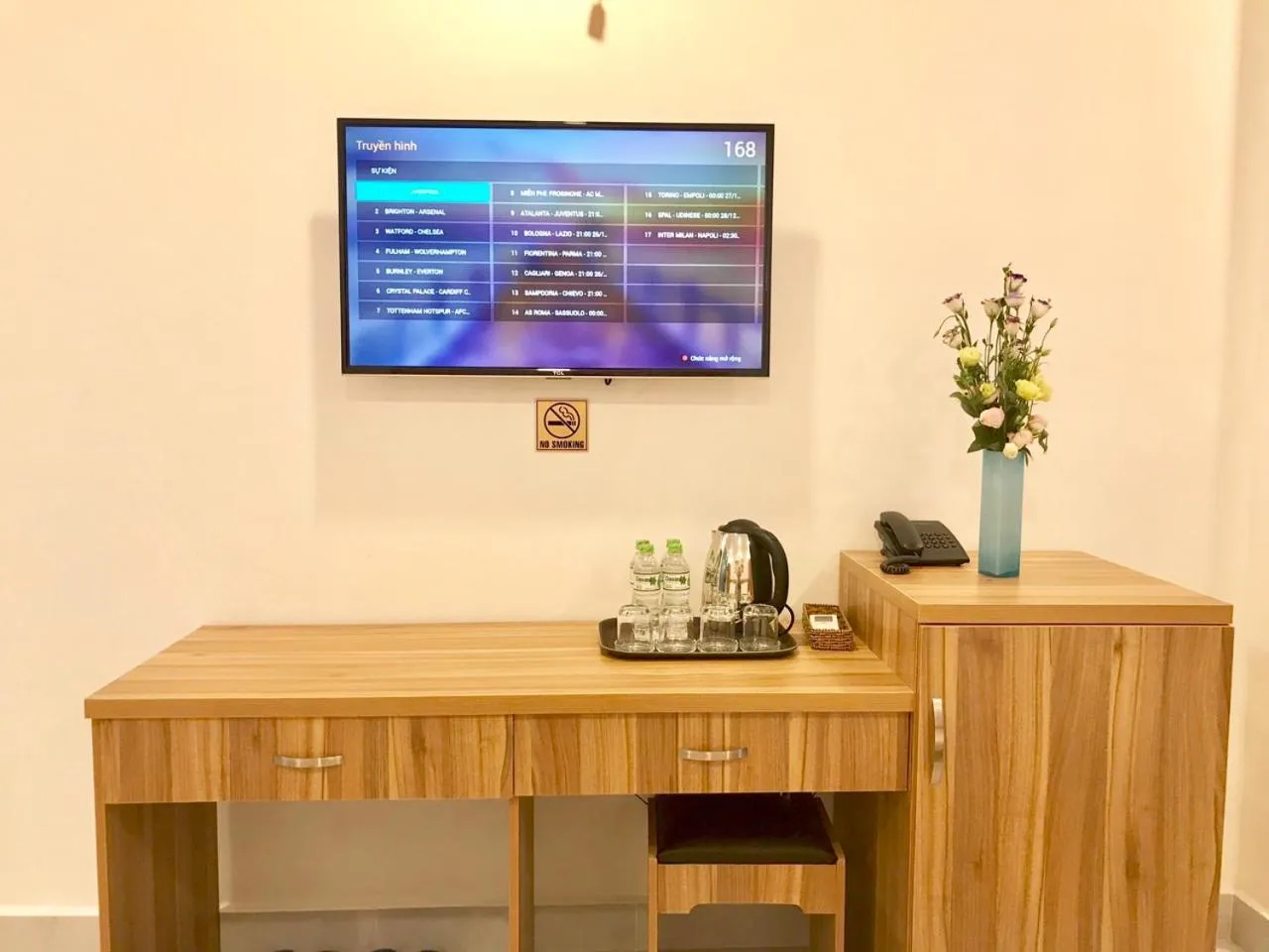 Louis Hotel - Bui Vien Walking Street