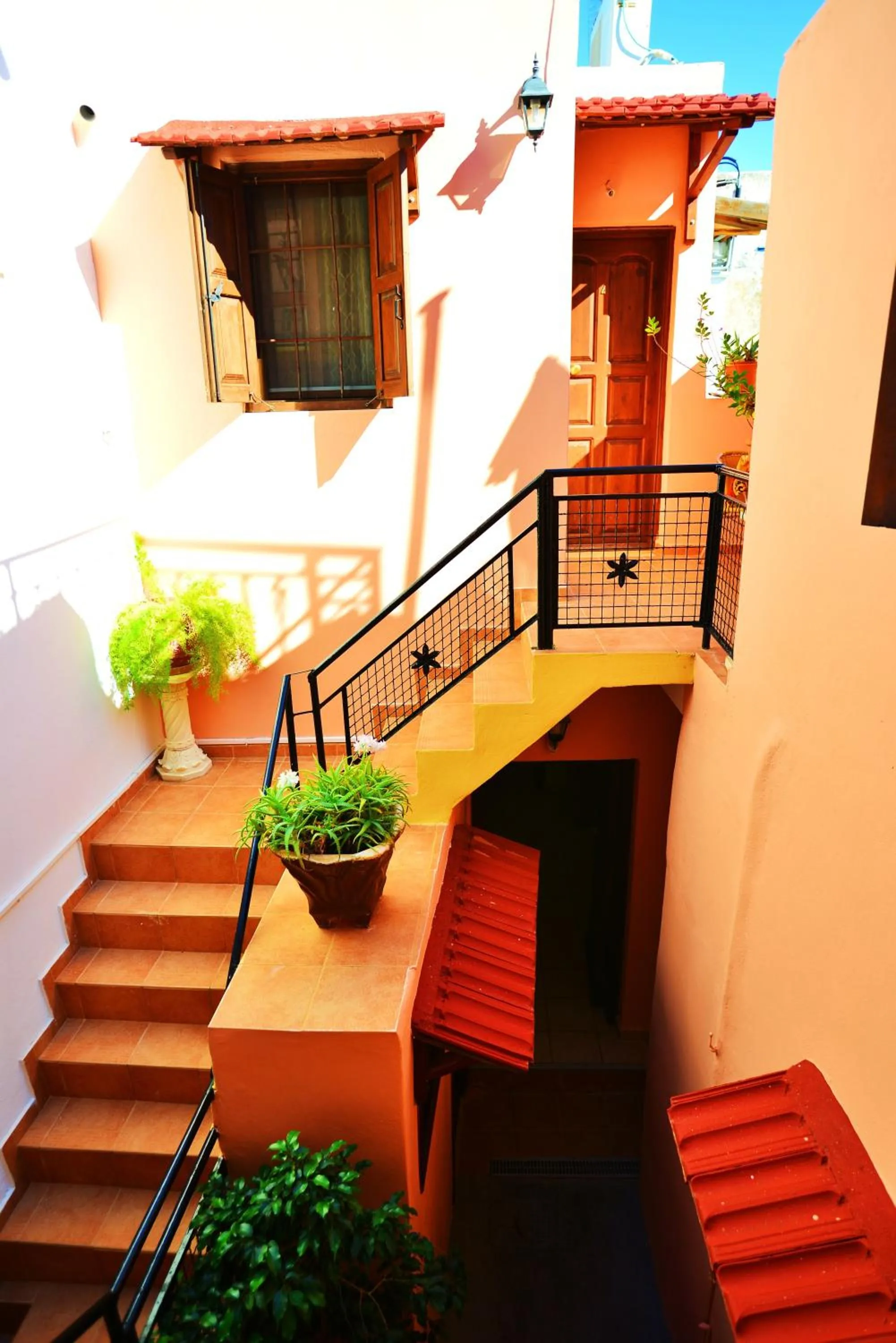 Facade/entrance in Olympos Pension