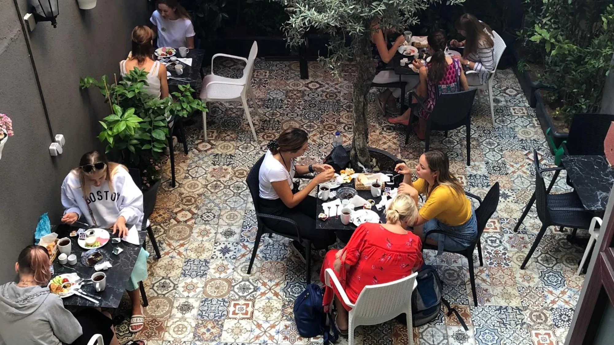 People in Hotel Miro Mansion Old City