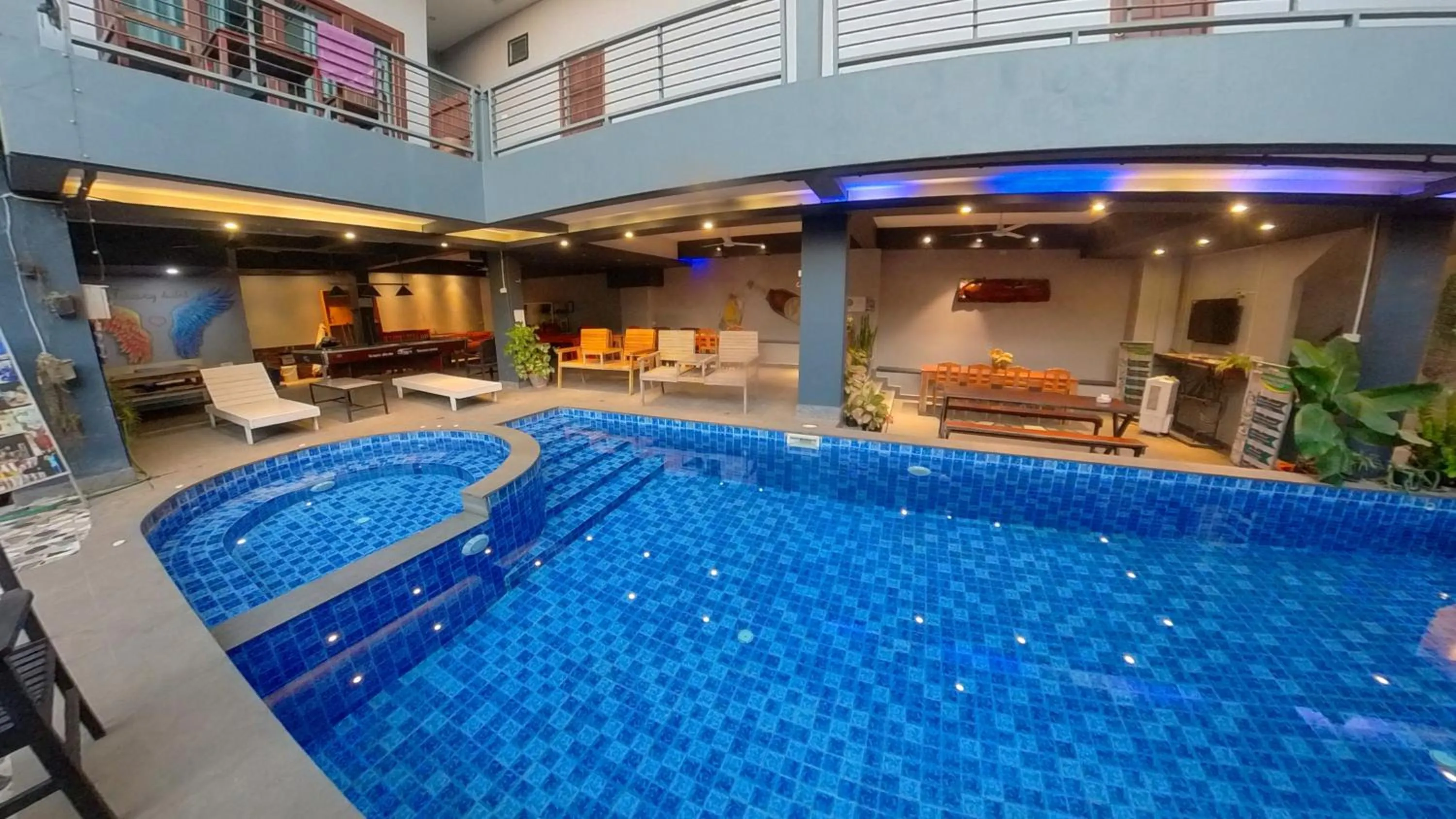 Property building in FARAWAY SUITES