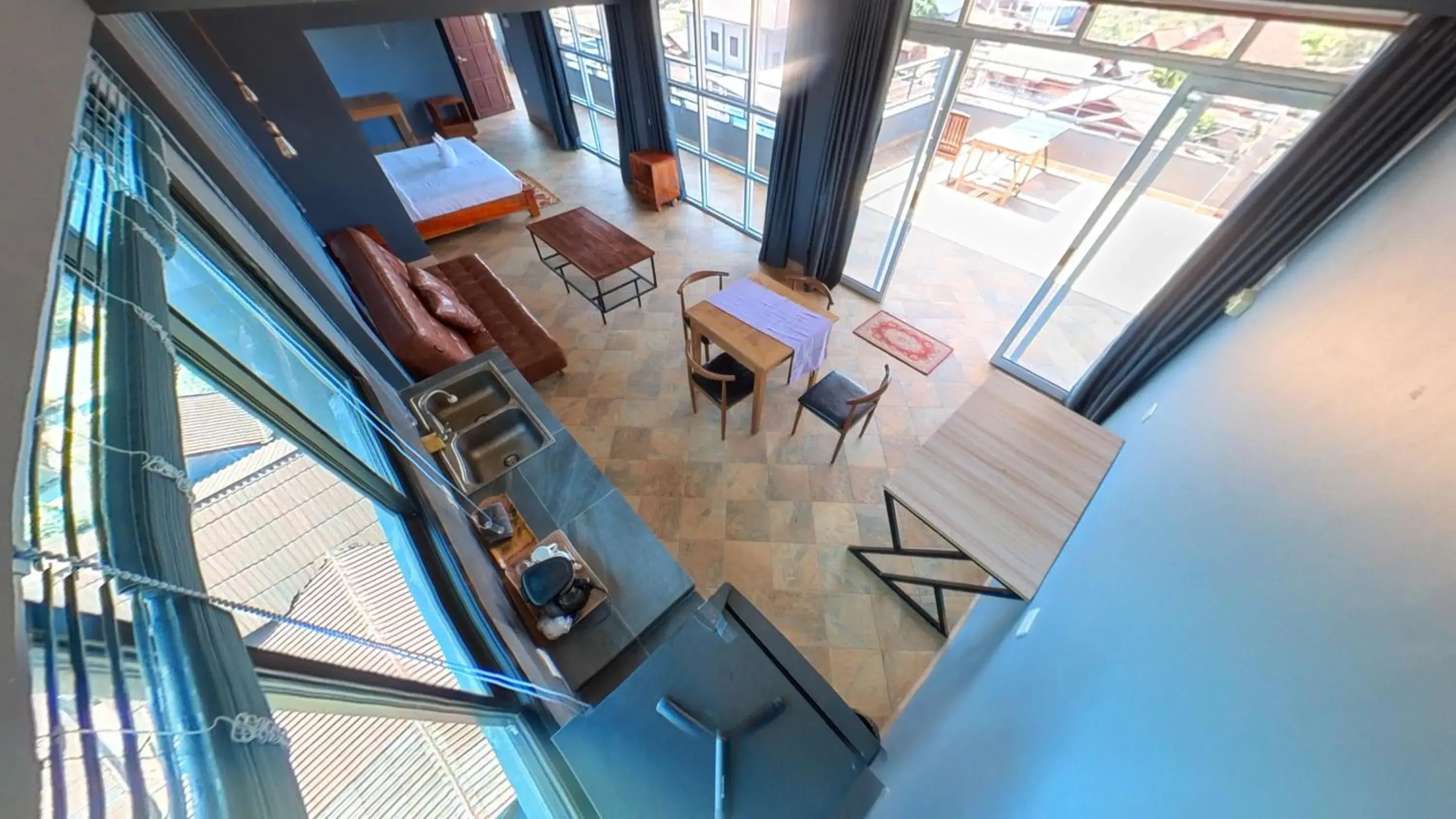 Living room in FARAWAY SUITES Living room in FARAWAY SUITES