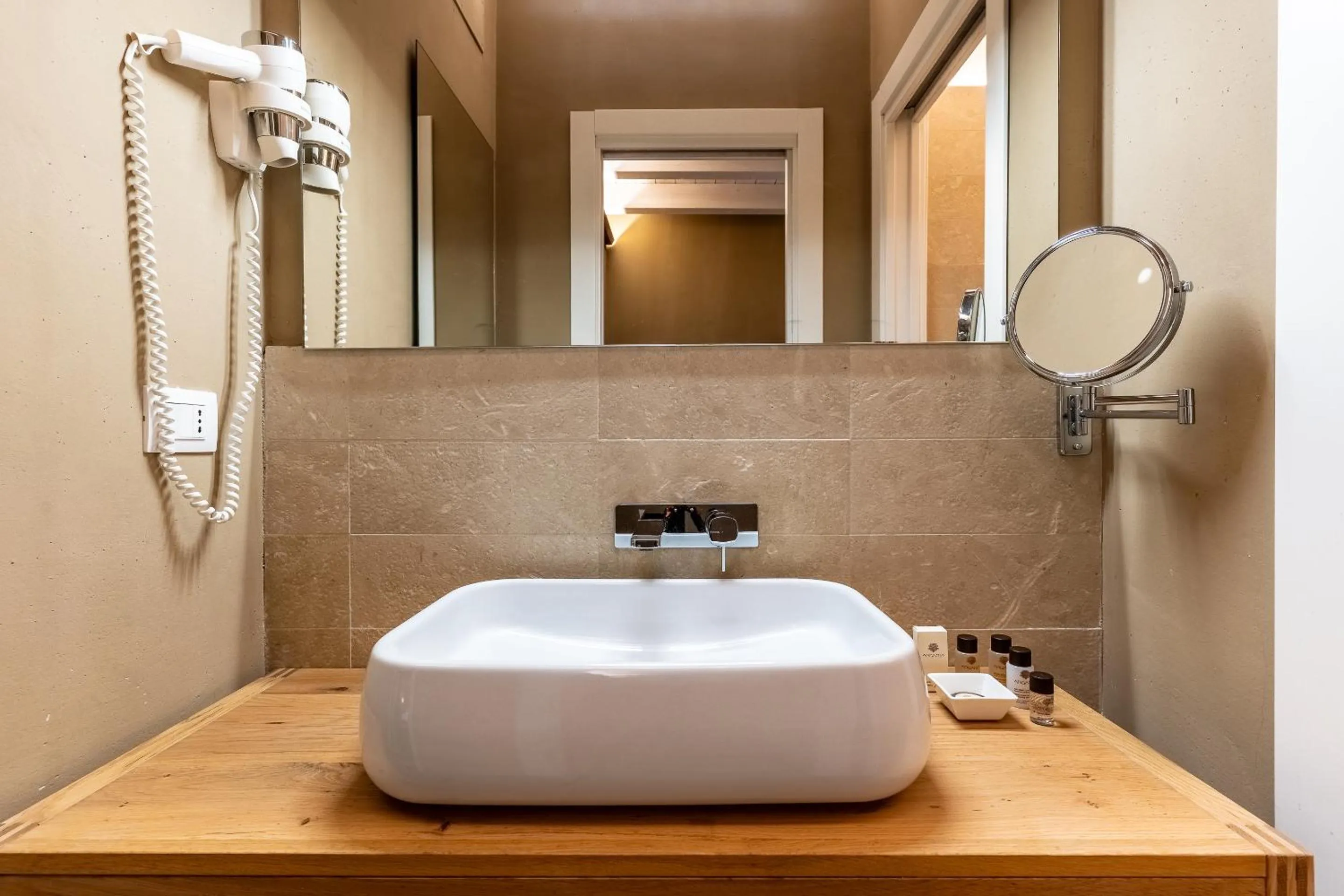 Bathroom in Ballium Luxury Relais