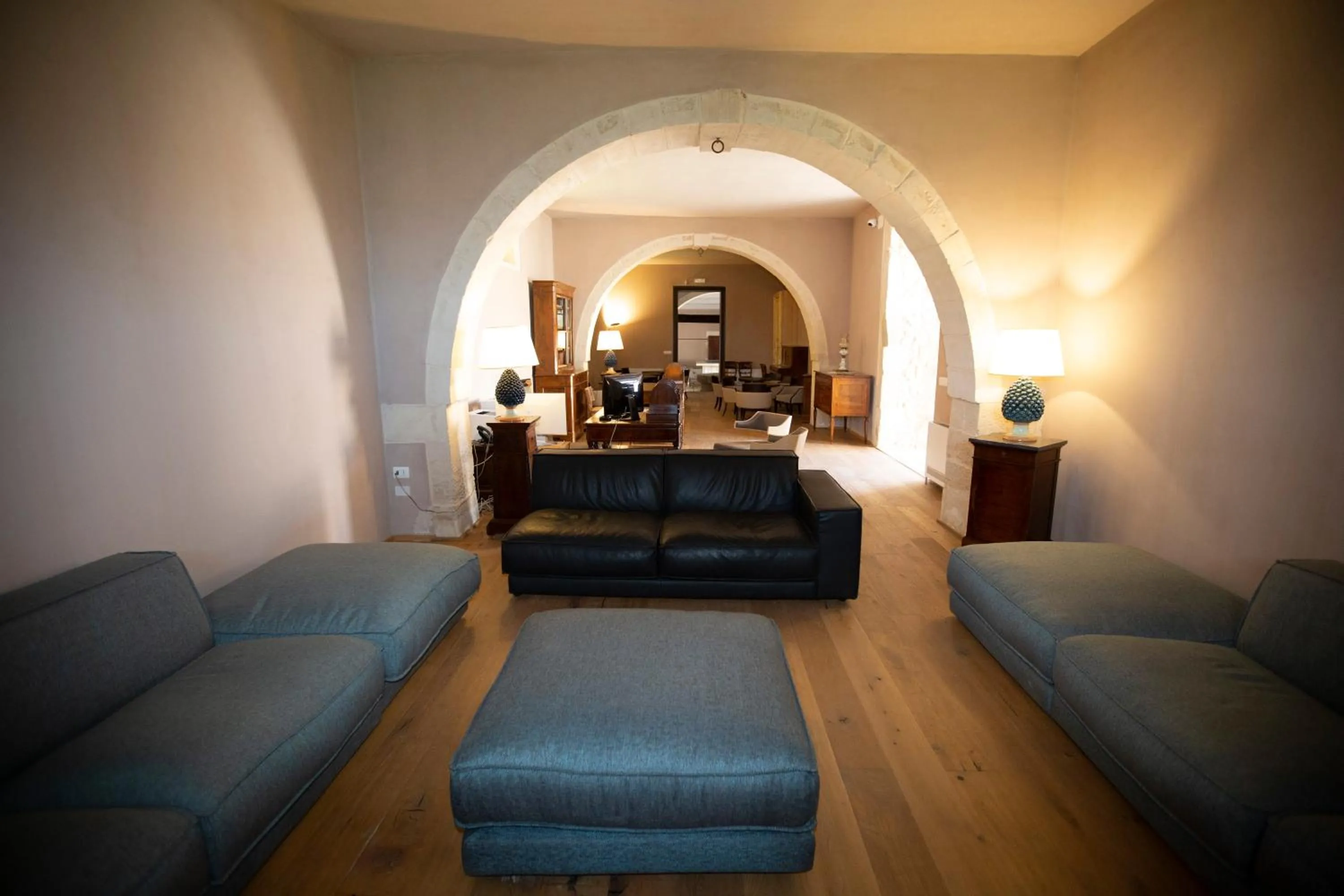 Seating area in Ballium Luxury Relais