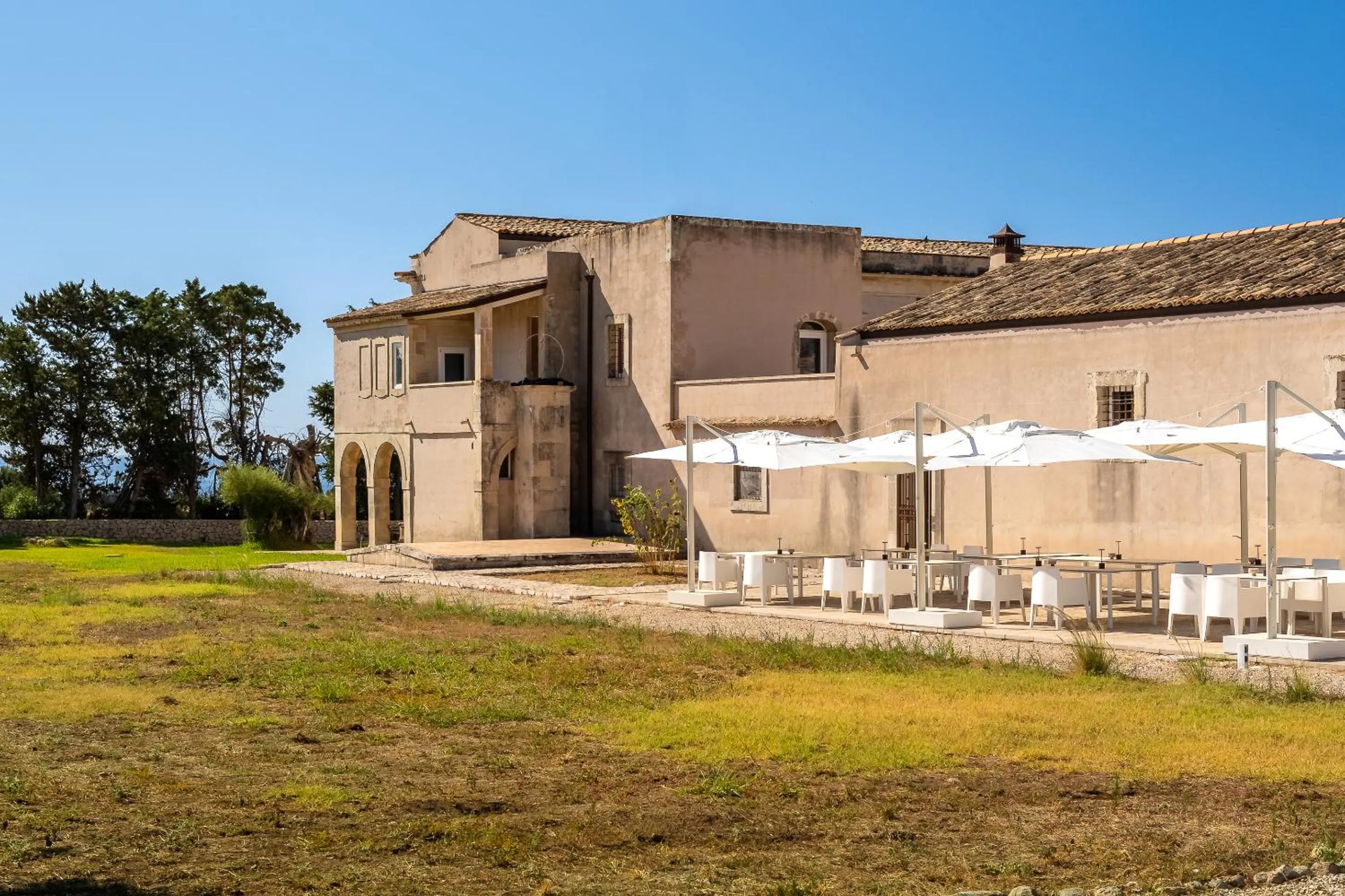 Property building in Ballium Luxury Relais