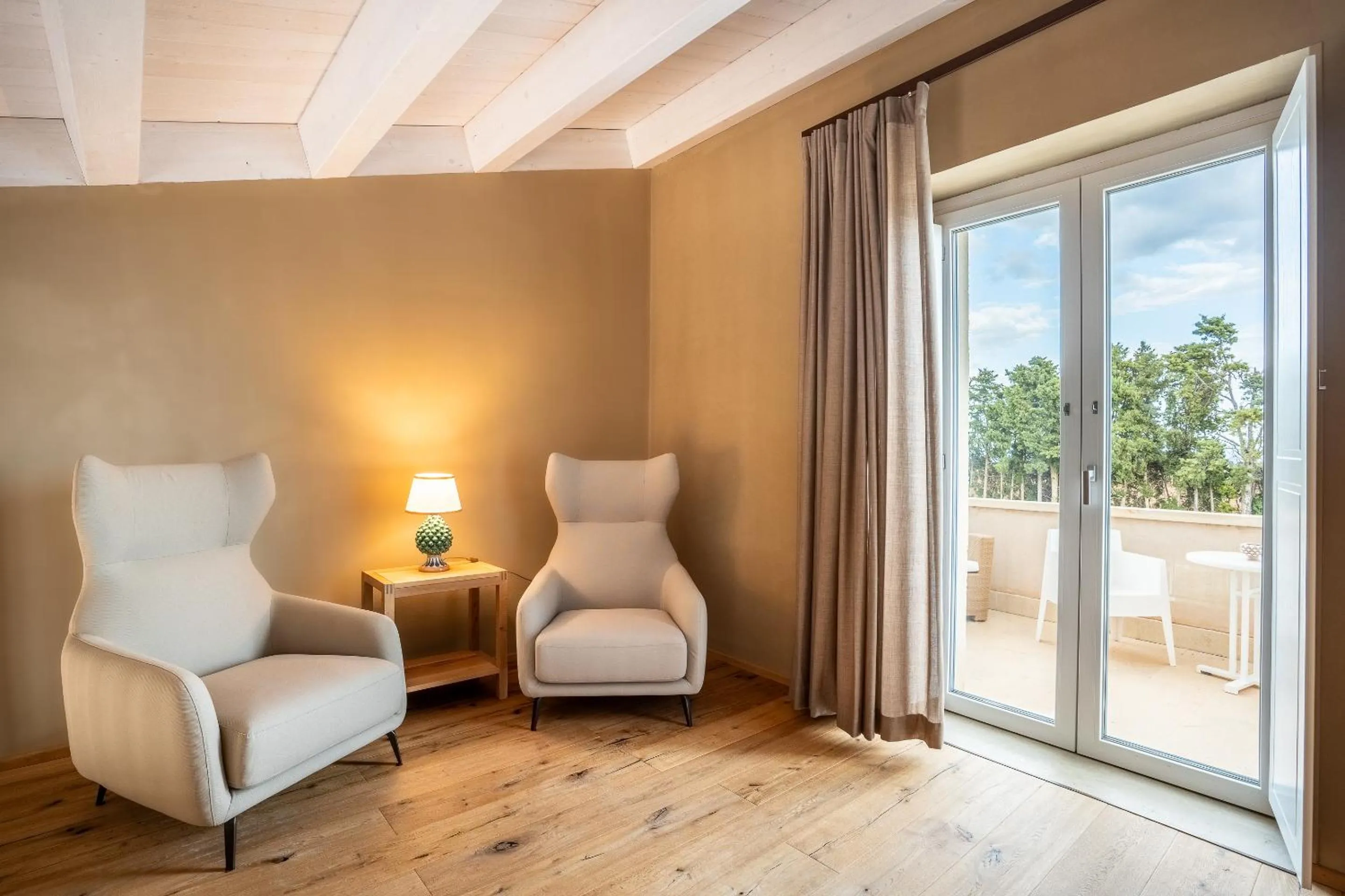 Living room in Ballium Luxury Relais