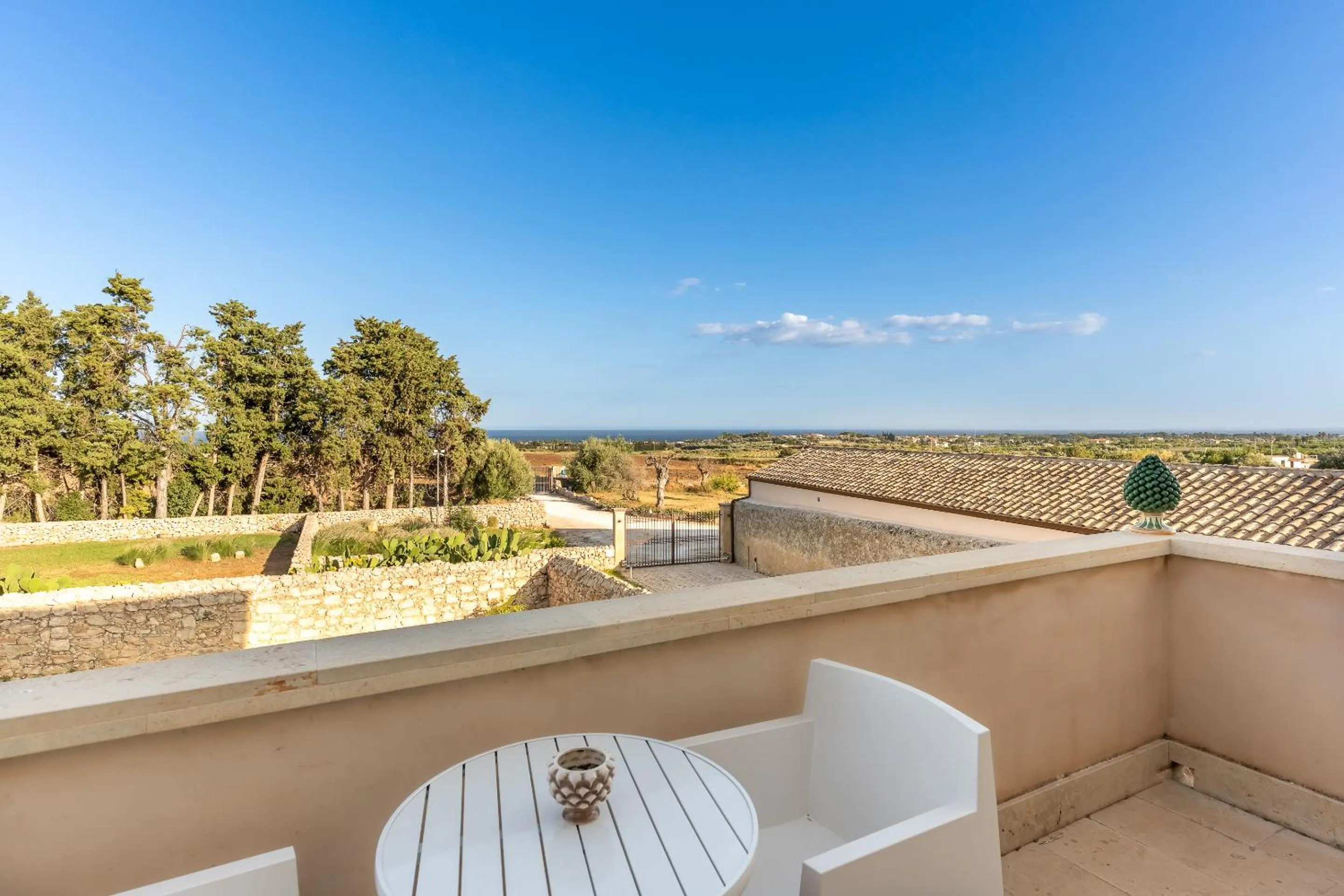 Balcony/Terrace in Ballium Luxury Relais