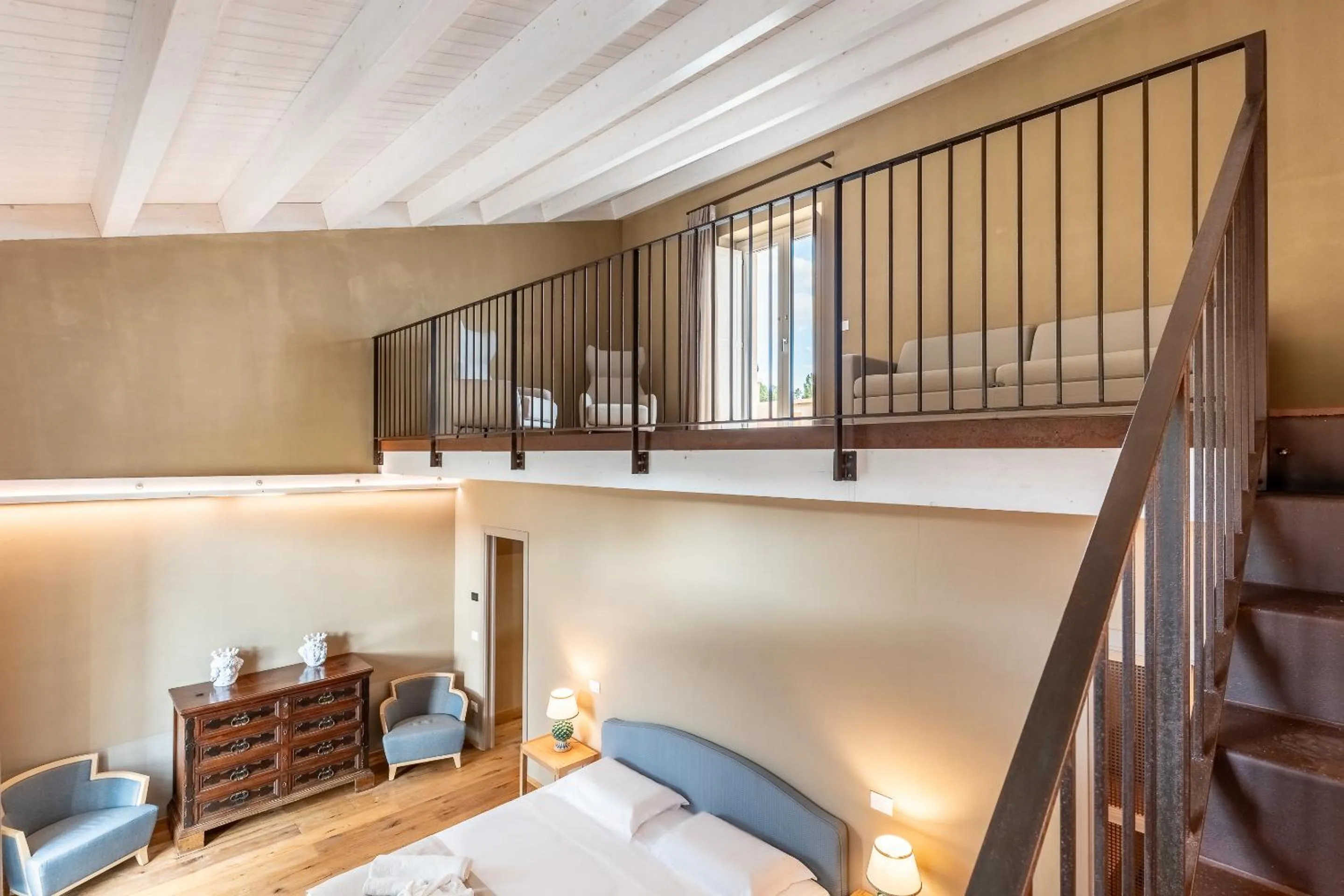 Bedroom in Ballium Luxury Relais