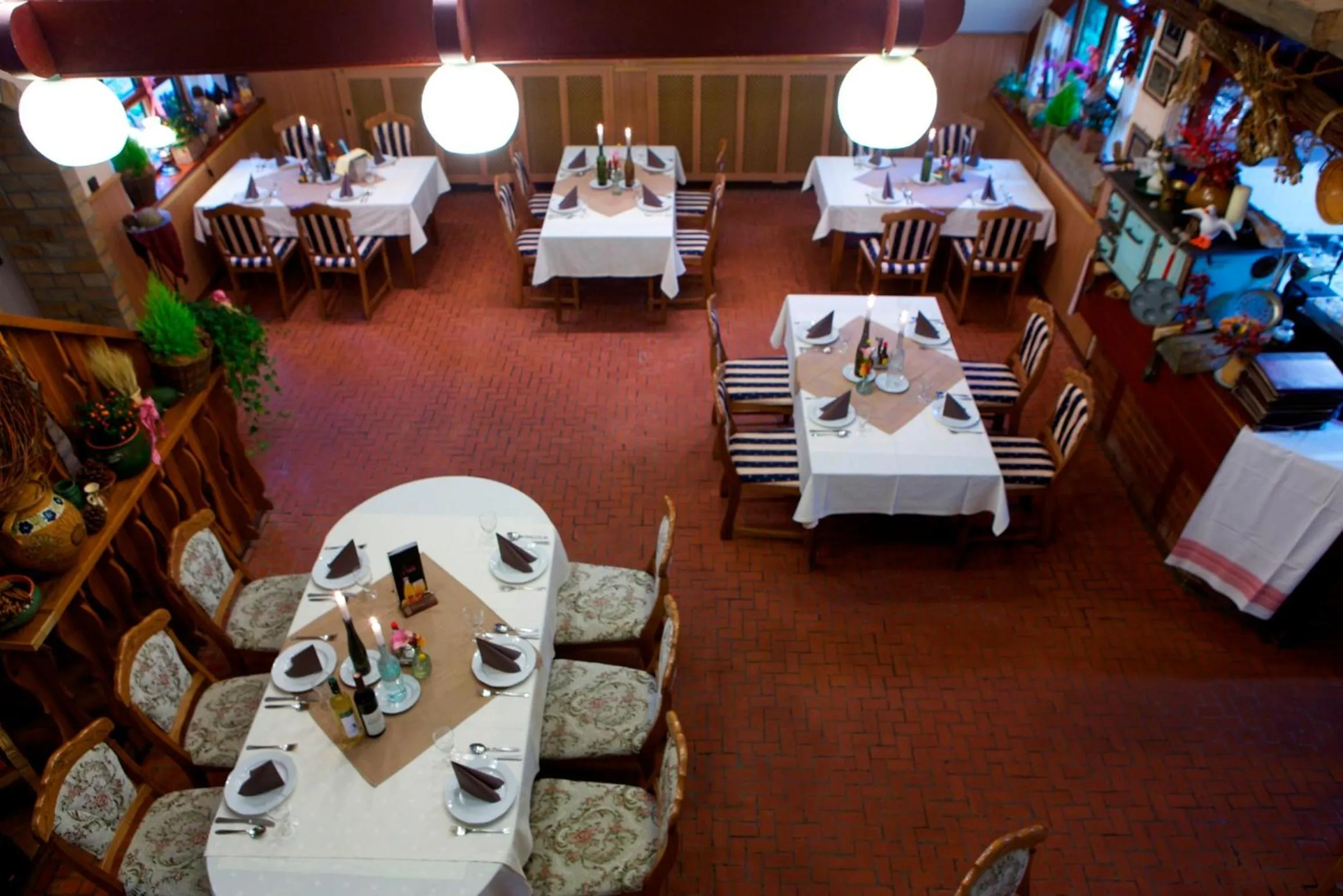 Restaurant/places to eat in Nyerges Hotel Termál Superior