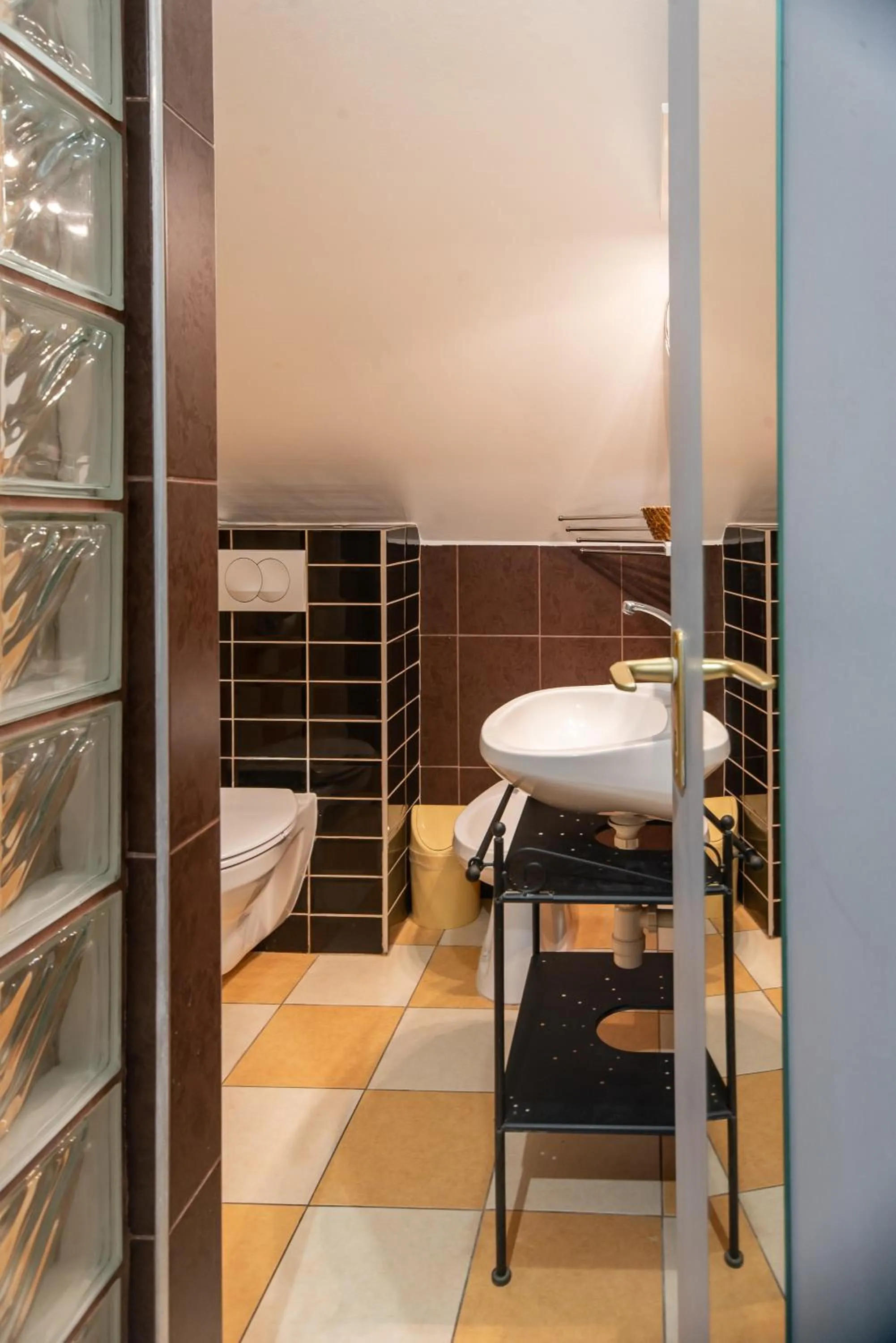 Bathroom, Bed in Nyerges Hotel Termál Superior