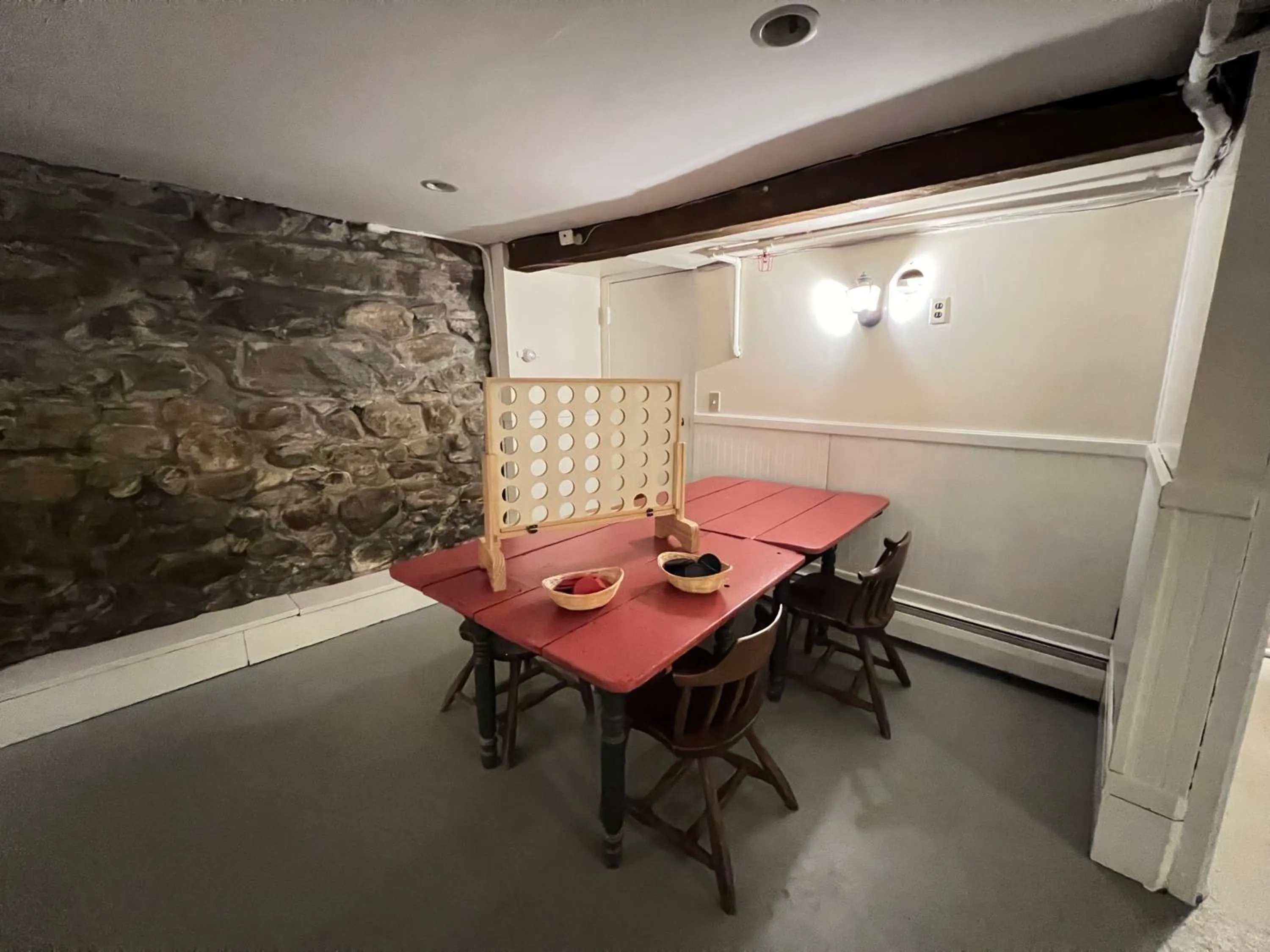 Game Room in Echo Lake Inn