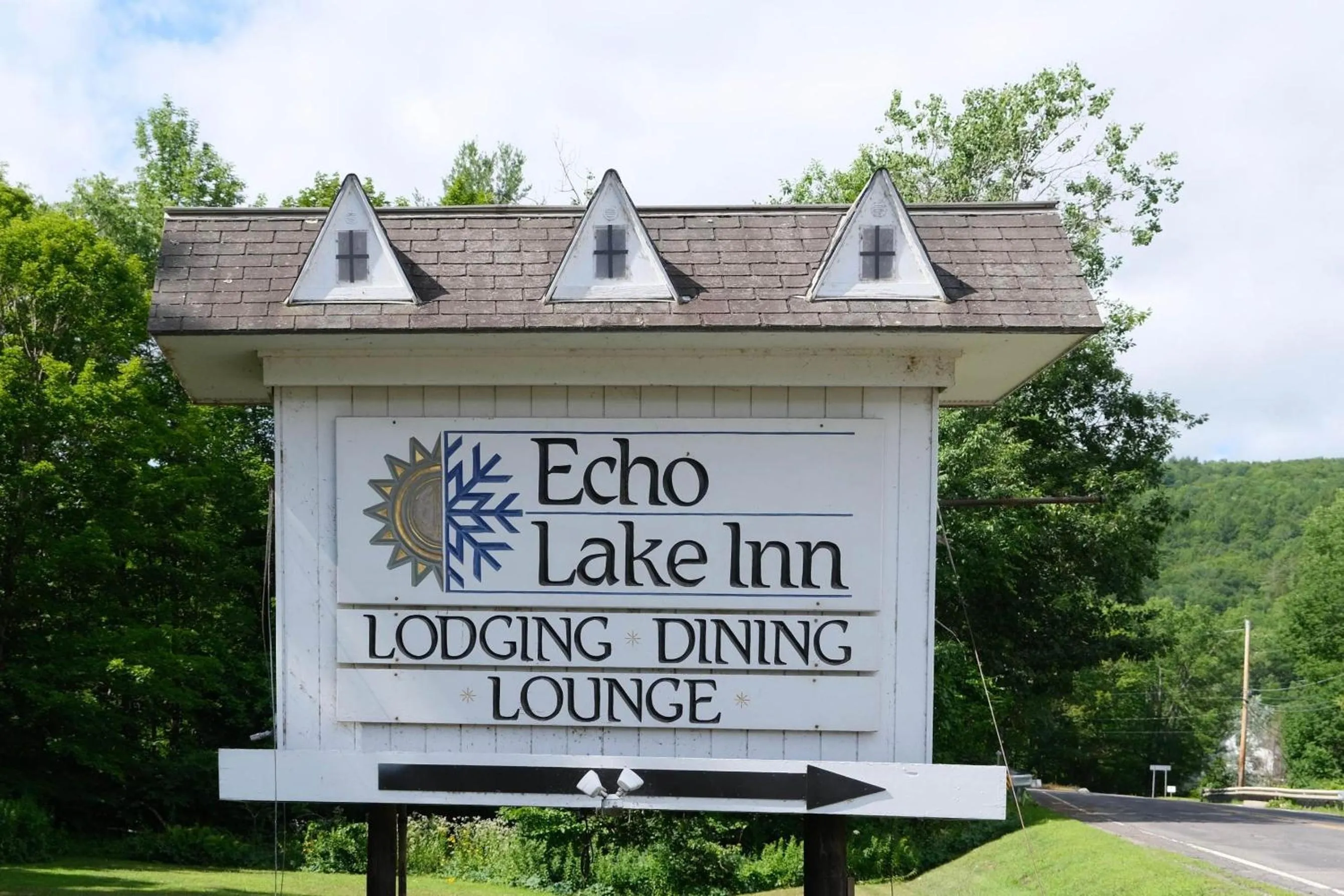 Day in Echo Lake Inn