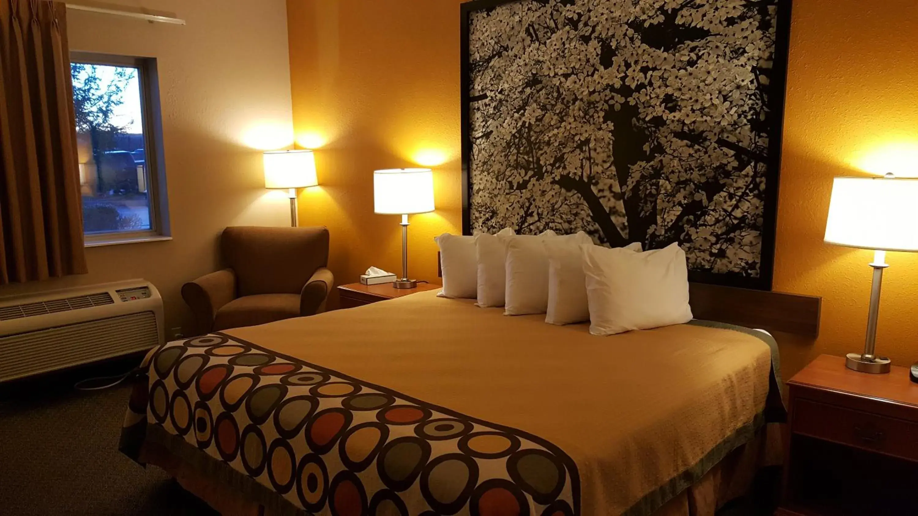 Bedroom, Bed in Super 8 by Wyndham Central City Bedroom, Bed in Super 8 by Wyndham Central City