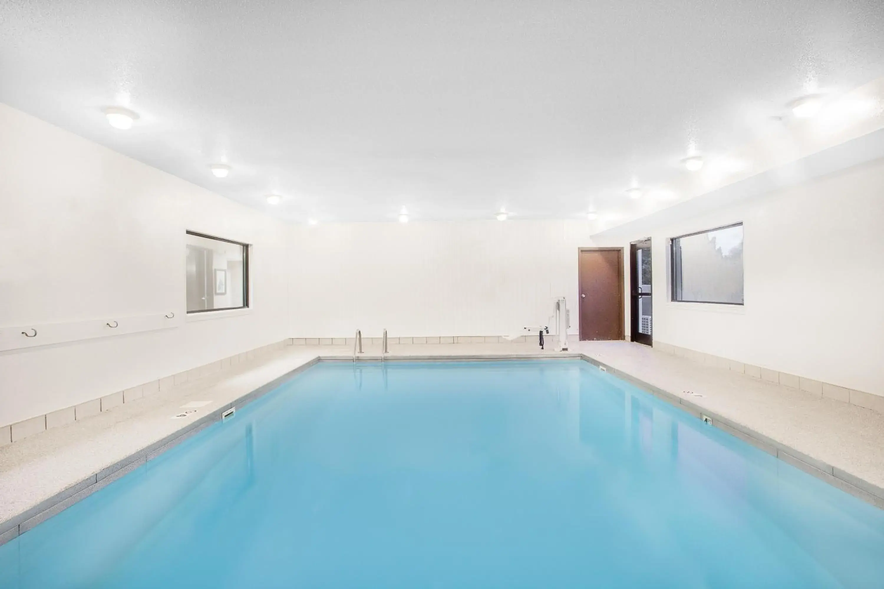 Swimming pool in Super 8 by Wyndham Central City Swimming pool in Super 8 by Wyndham Central City