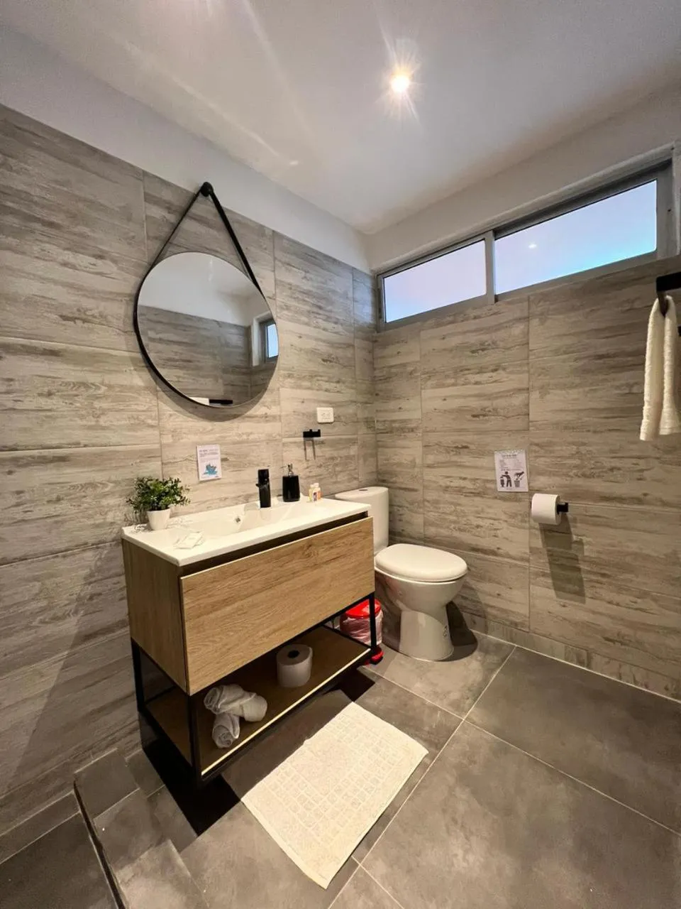 Bathroom in Ocean lovers Apartamentos