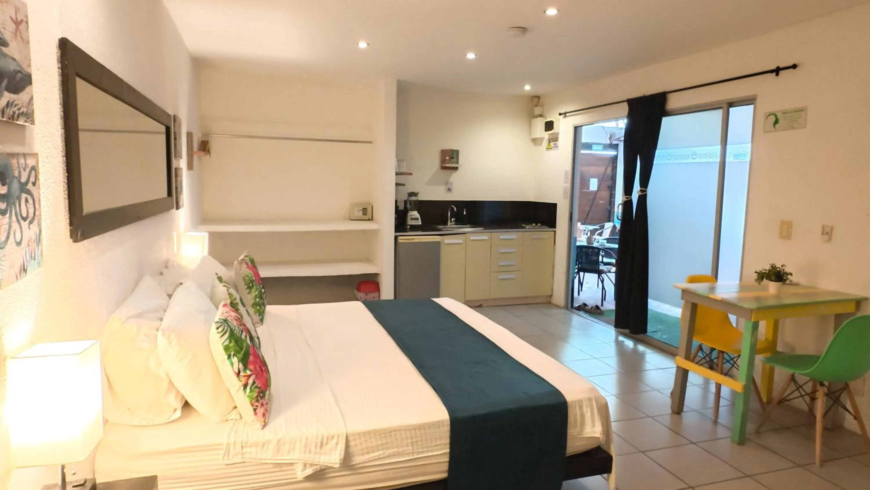 Bed in Ocean lovers Apartamentos