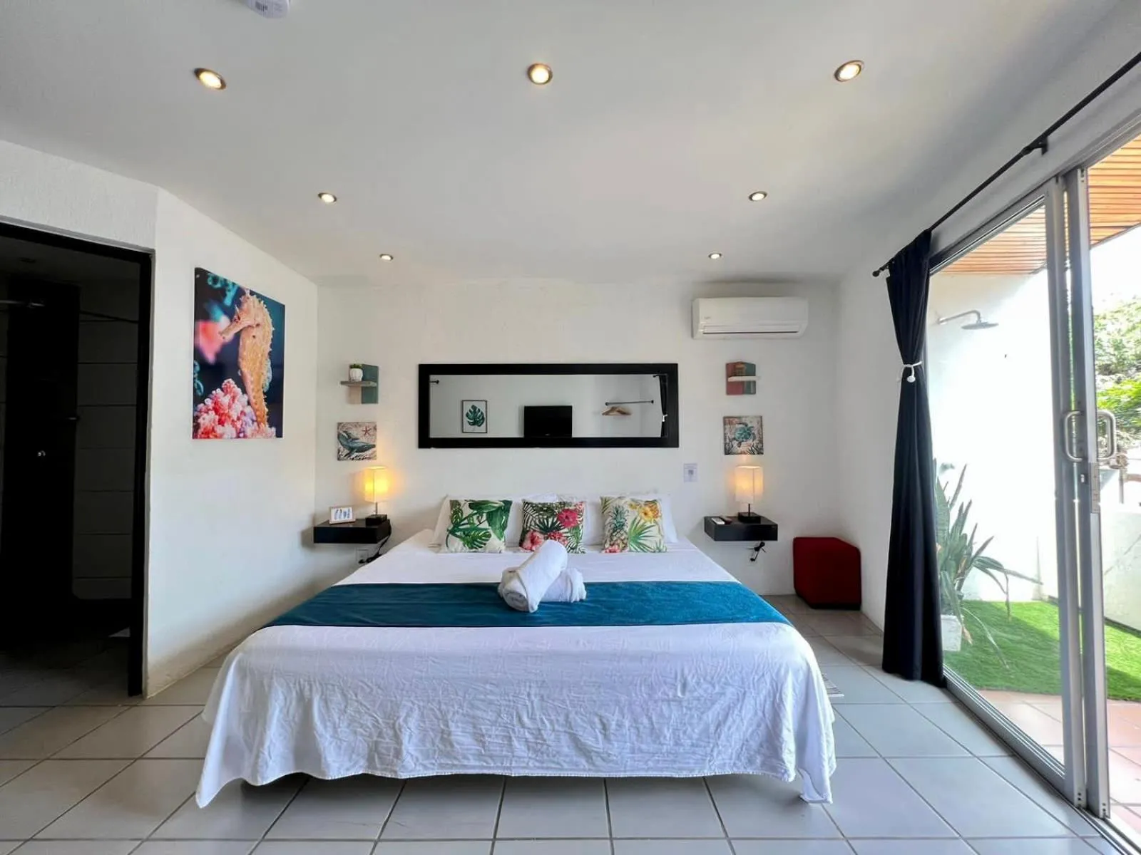 Bed in Ocean lovers Apartamentos