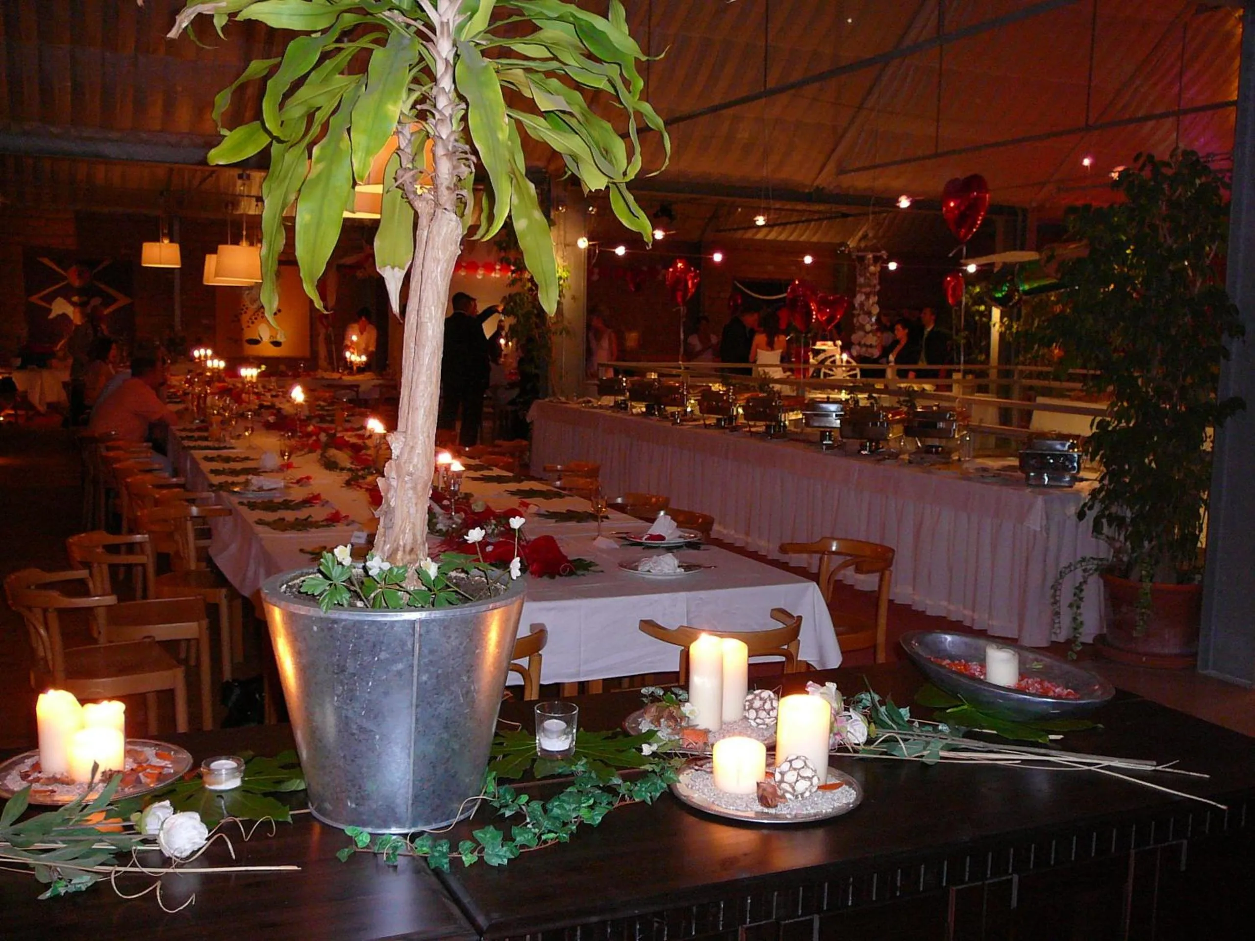 Restaurant/places to eat in Hotel-Park-Residenz