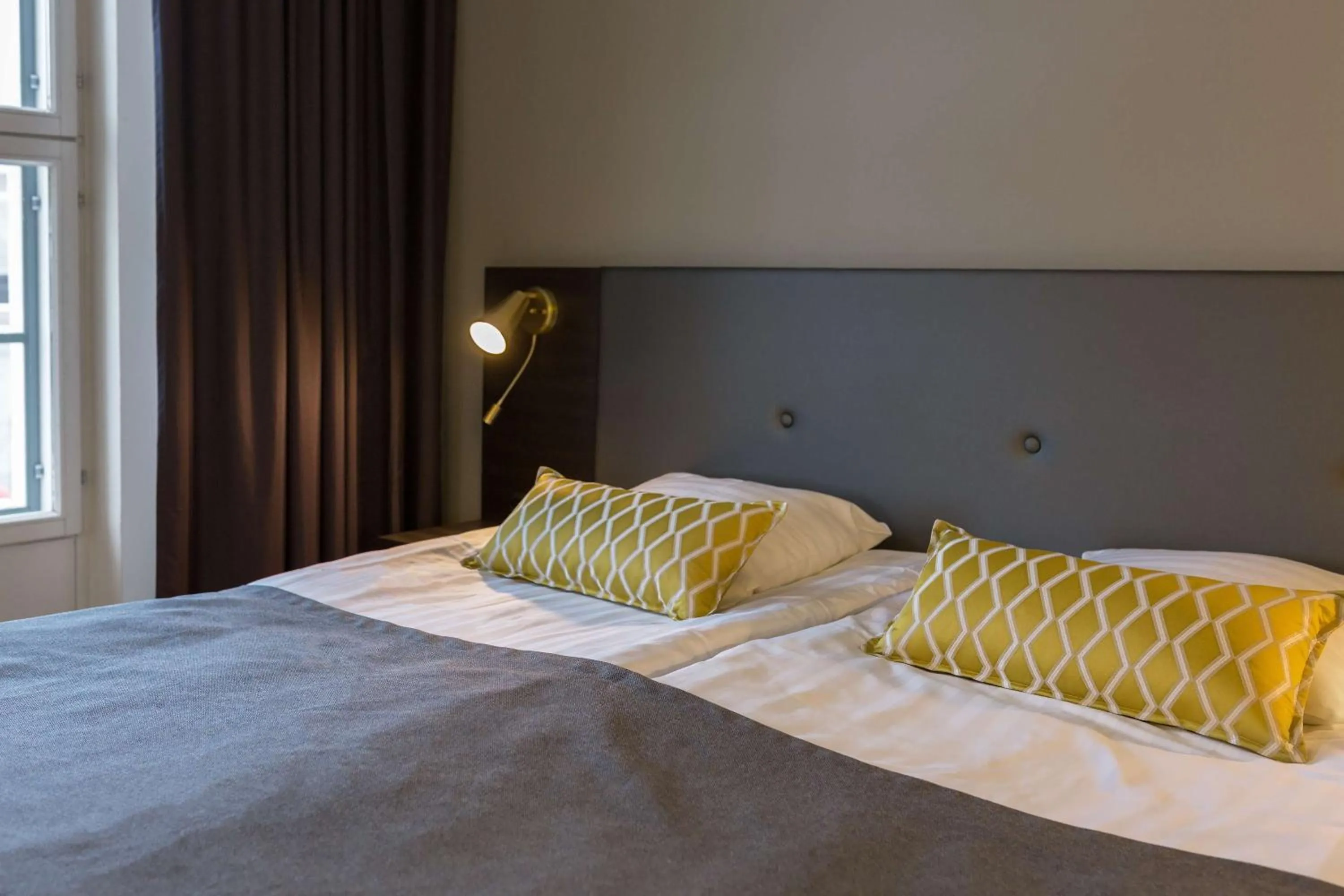 Bedroom, Bed in Scandic Grand Marina