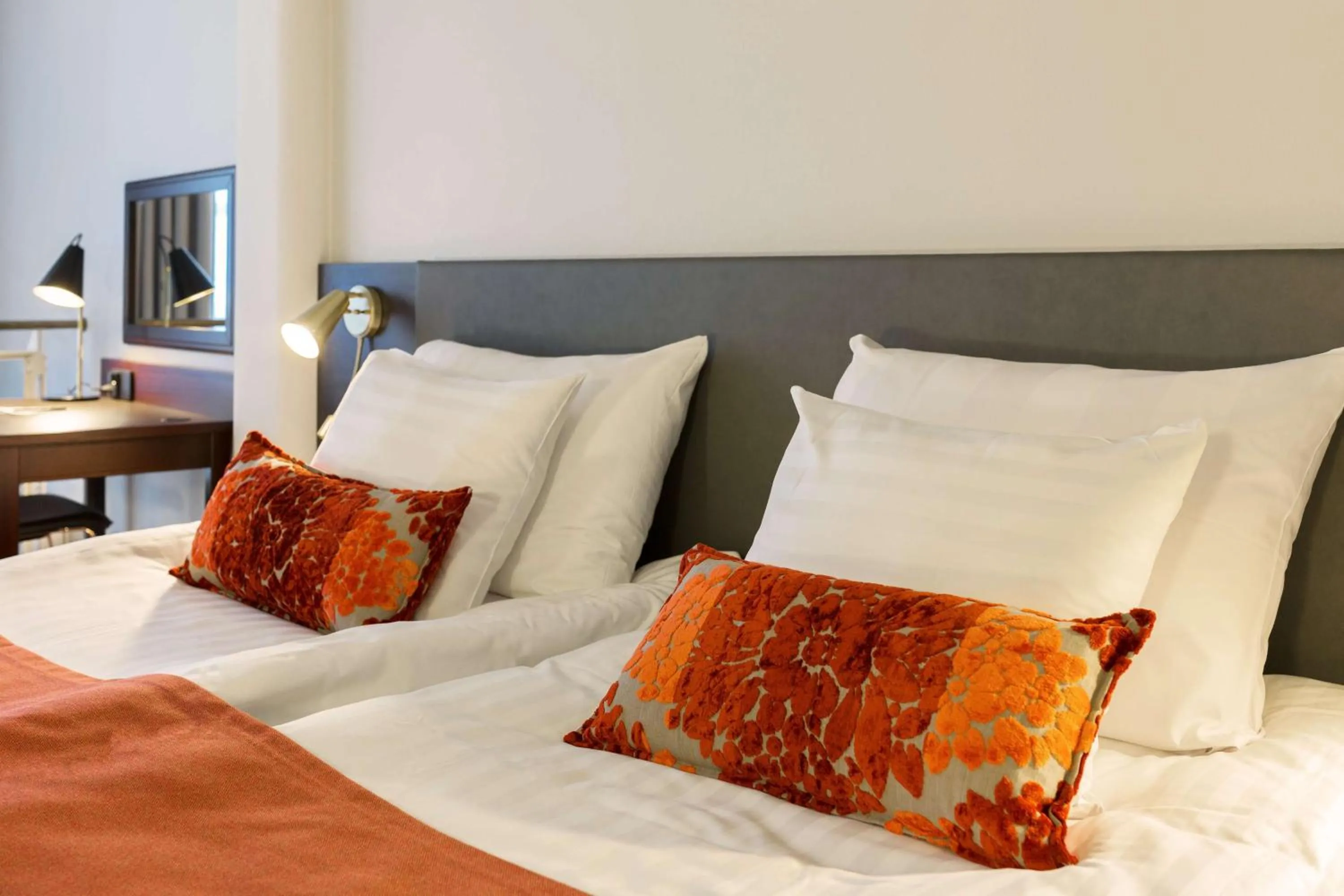 Bedroom, Bed in Scandic Grand Marina