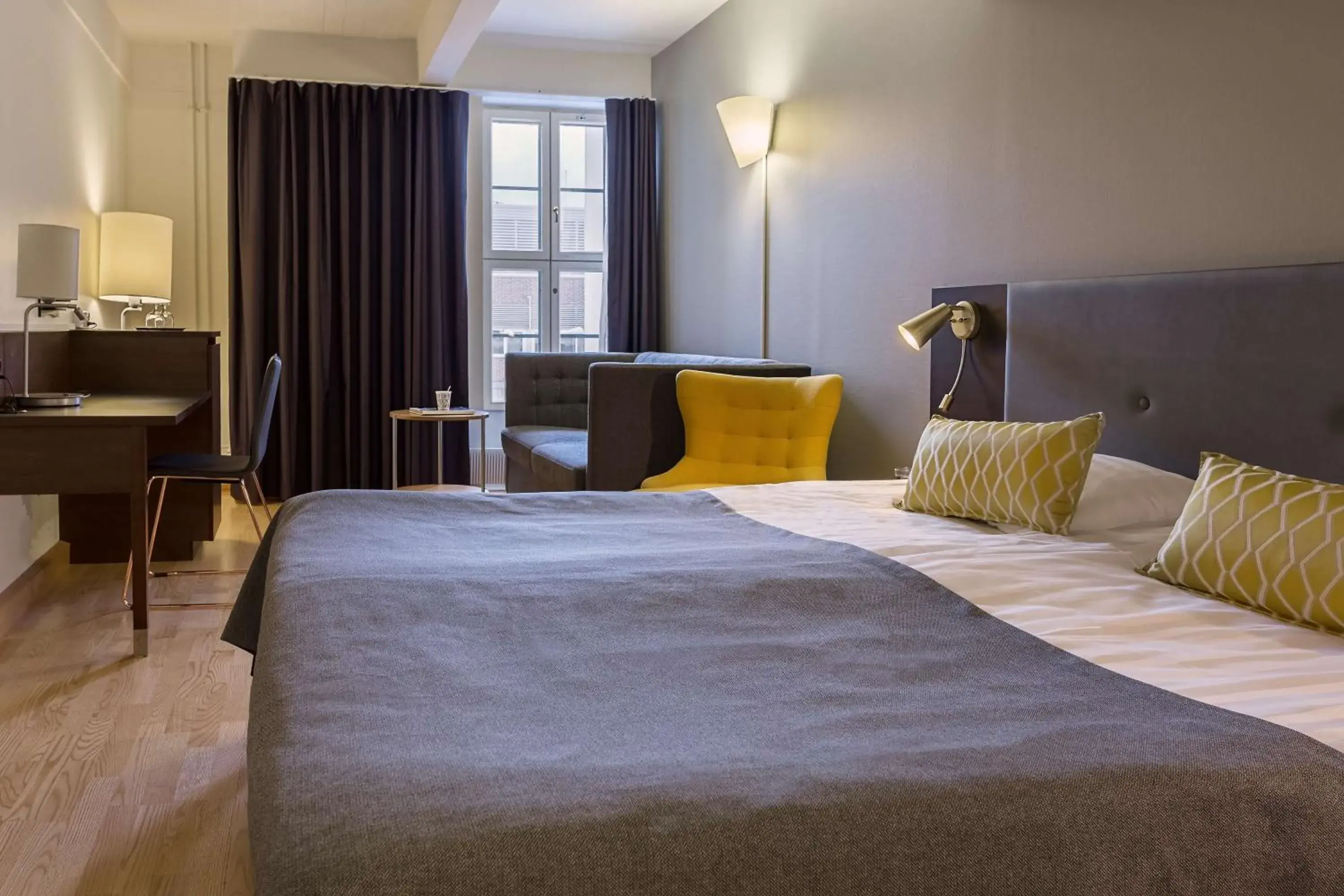 Bedroom, Bed in Scandic Grand Marina Bedroom, Bed in Scandic Grand Marina