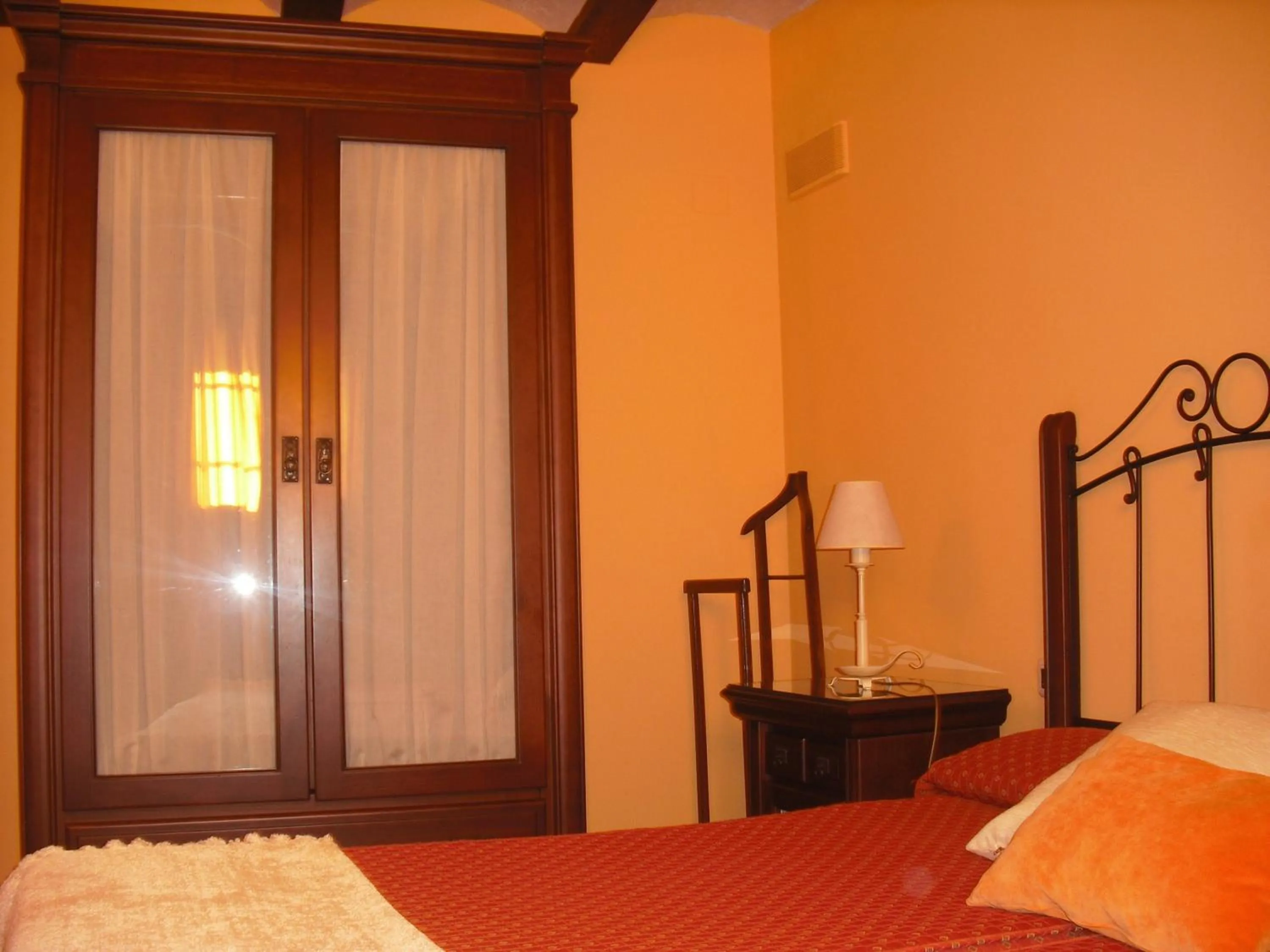 Decorative detail, Bed in Casa de Oria