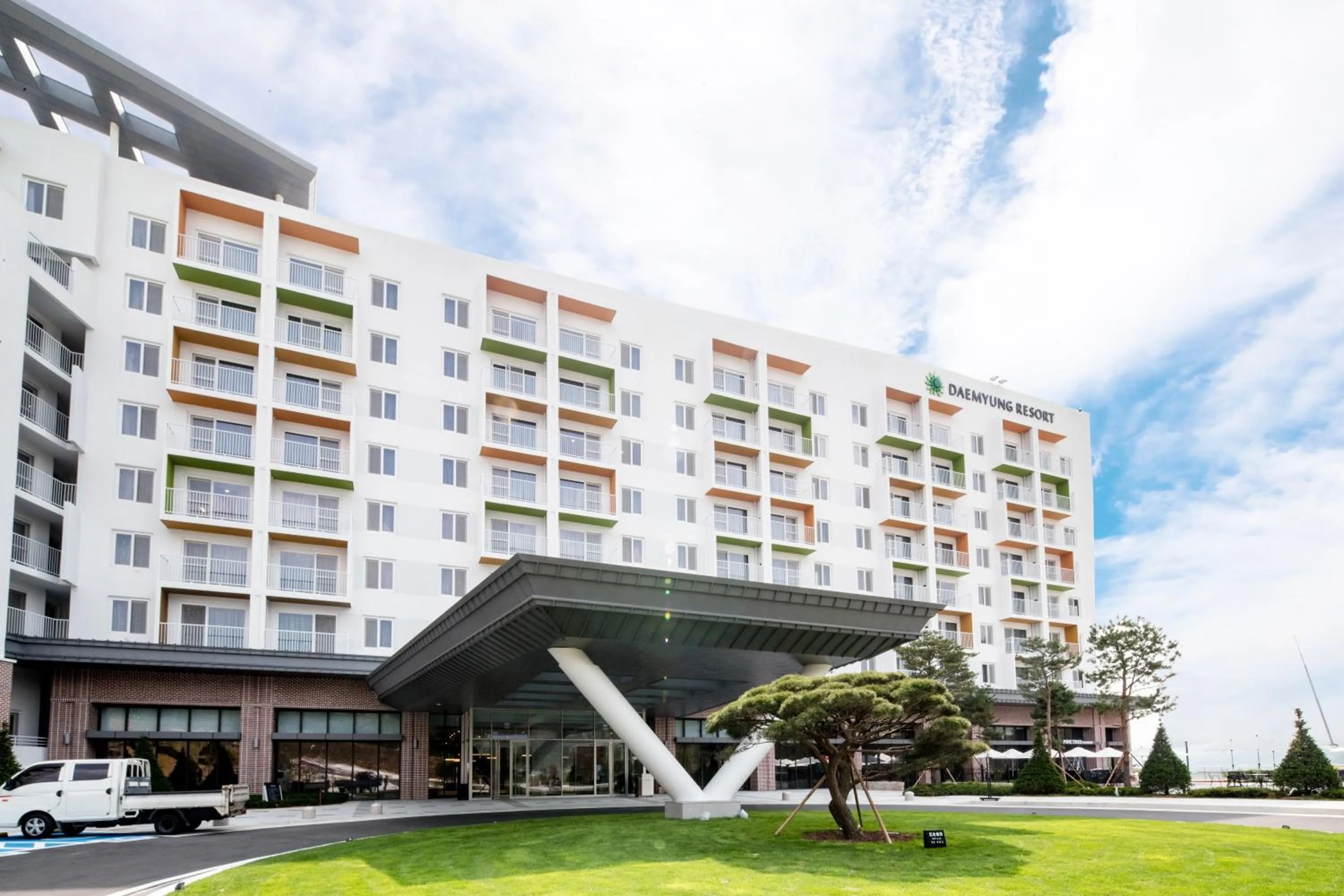 Sono Belle Cheongsong