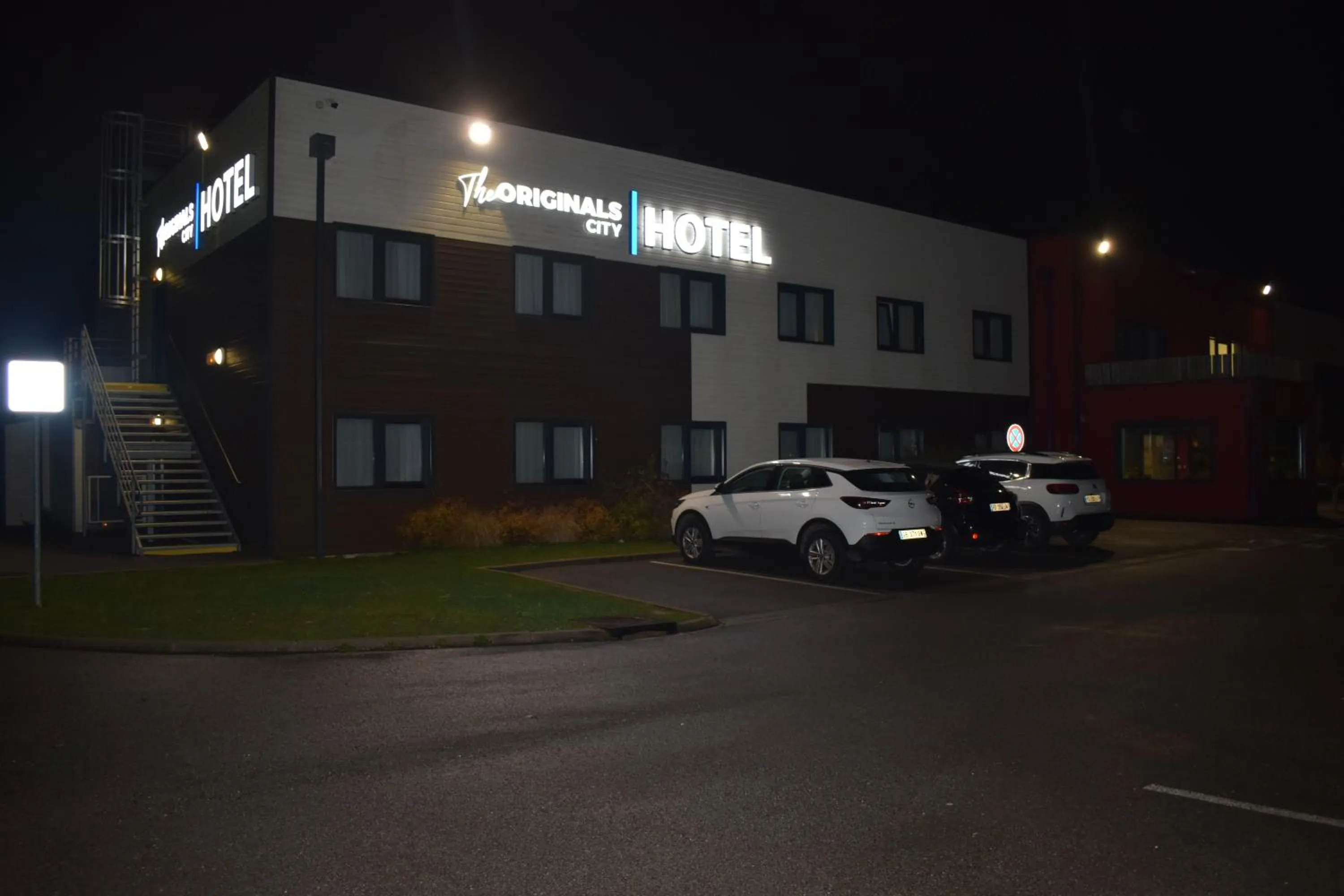 Property building in The Originals City, L'Haut' Aile, Coquelles-Calais Tunnel s/Manche L'HAUTAILE