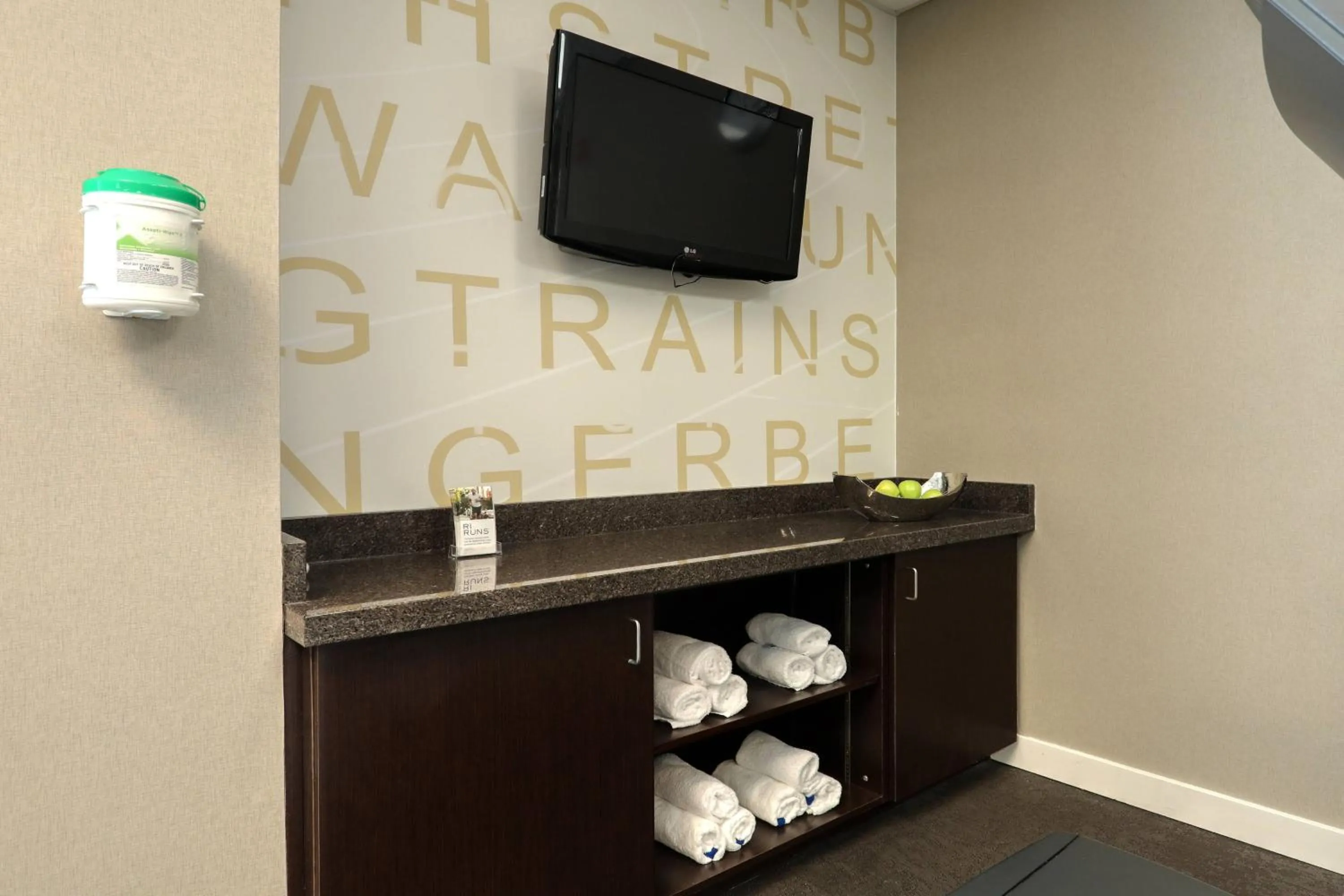 Fitness centre/facilities in Residence Inn by Marriott Woodbridge Edison/Raritan Center