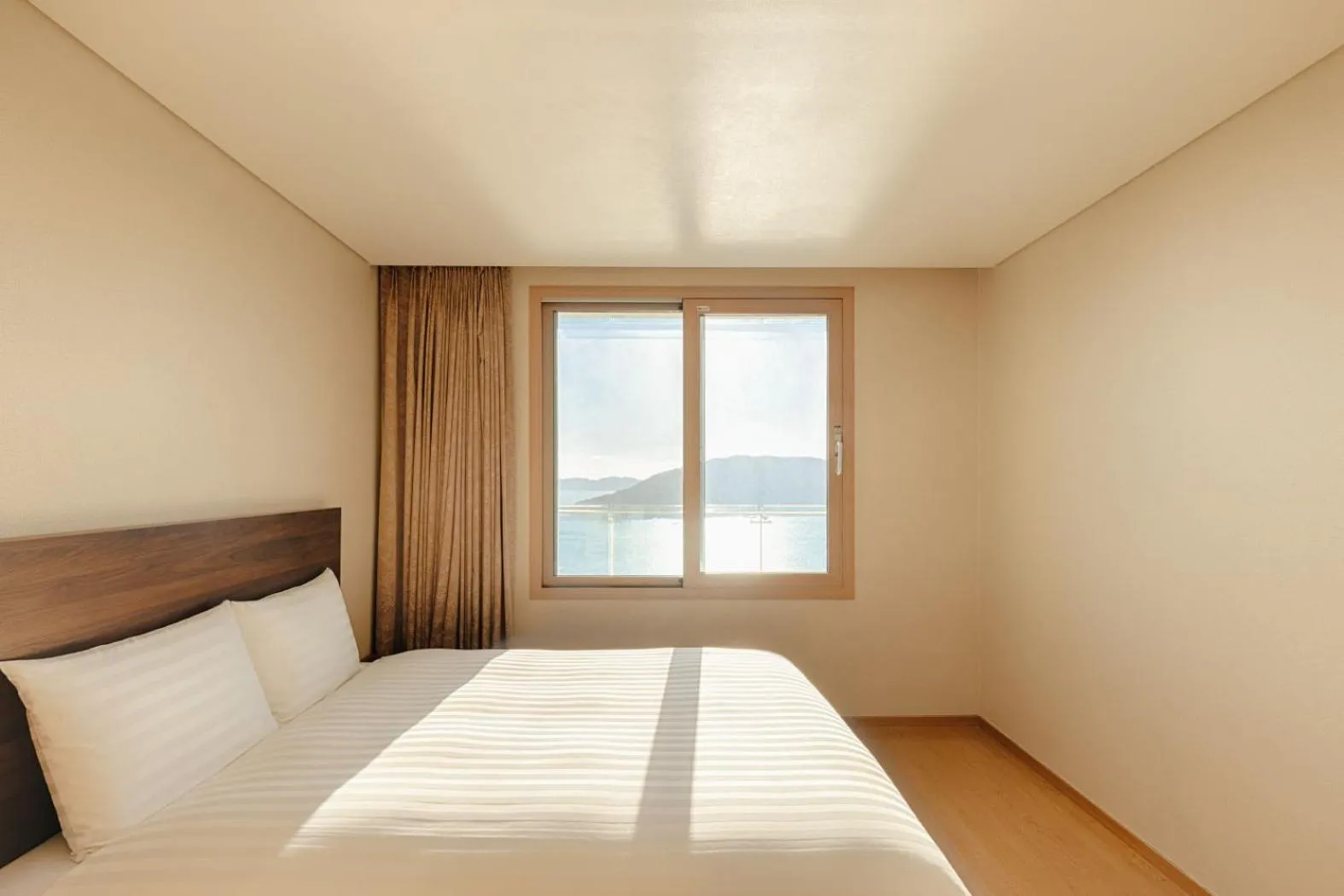 Bed in Sono Calm Geoje