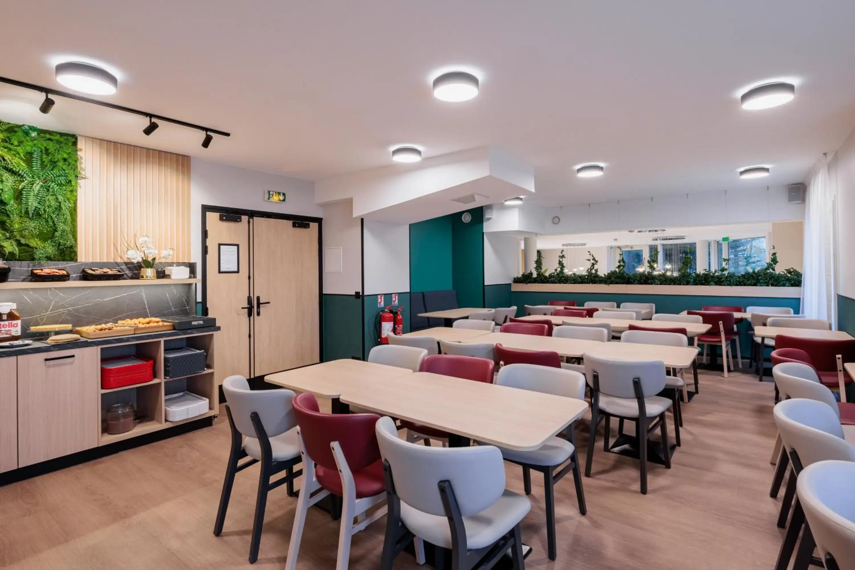 Breakfast in Residence du Parc - Val D'Europe Breakfast in Residence du Parc - Val D'Europe