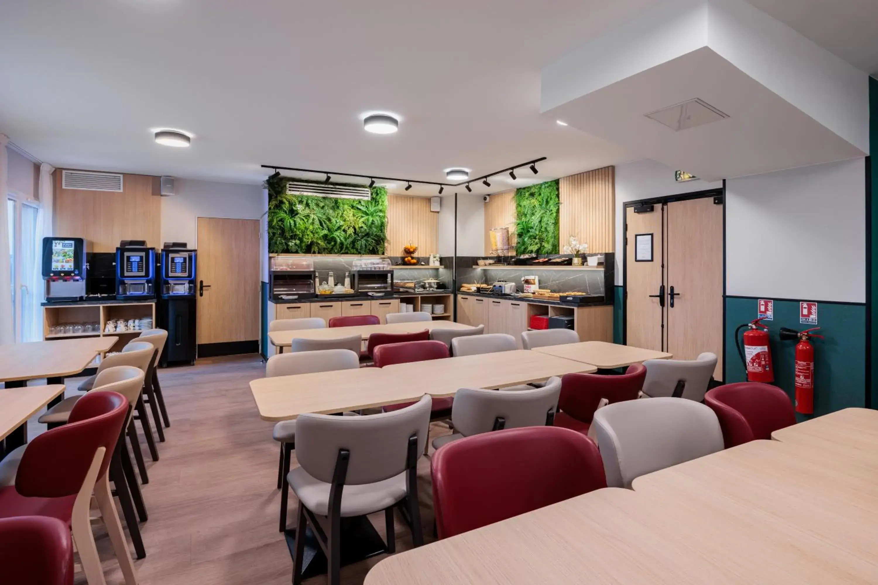 Breakfast in Residence du Parc - Val D'Europe Breakfast in Residence du Parc - Val D'Europe