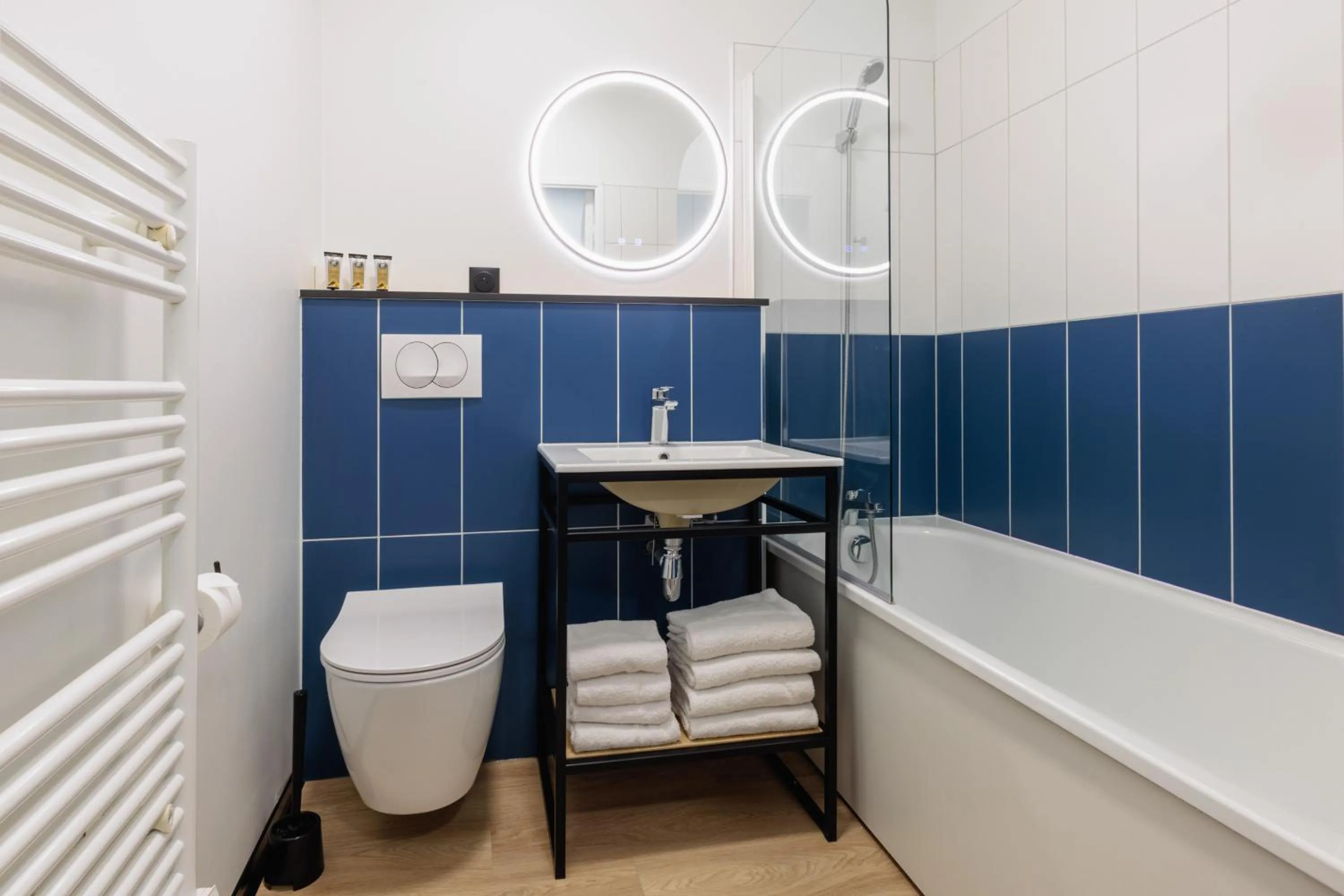 Shower in Residence du Parc - Val D'Europe