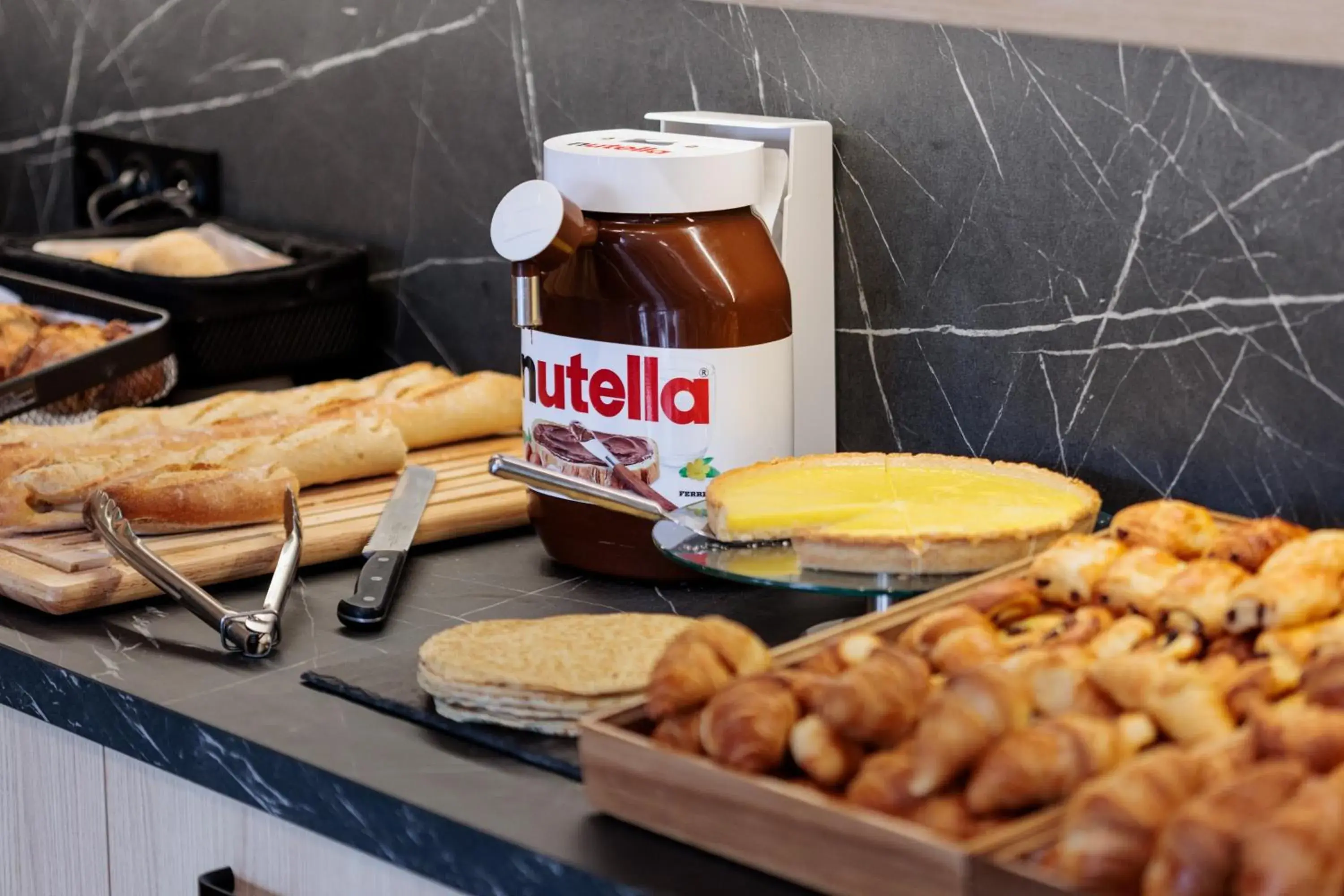 Breakfast in Residence du Parc - Val D'Europe Breakfast in Residence du Parc - Val D'Europe