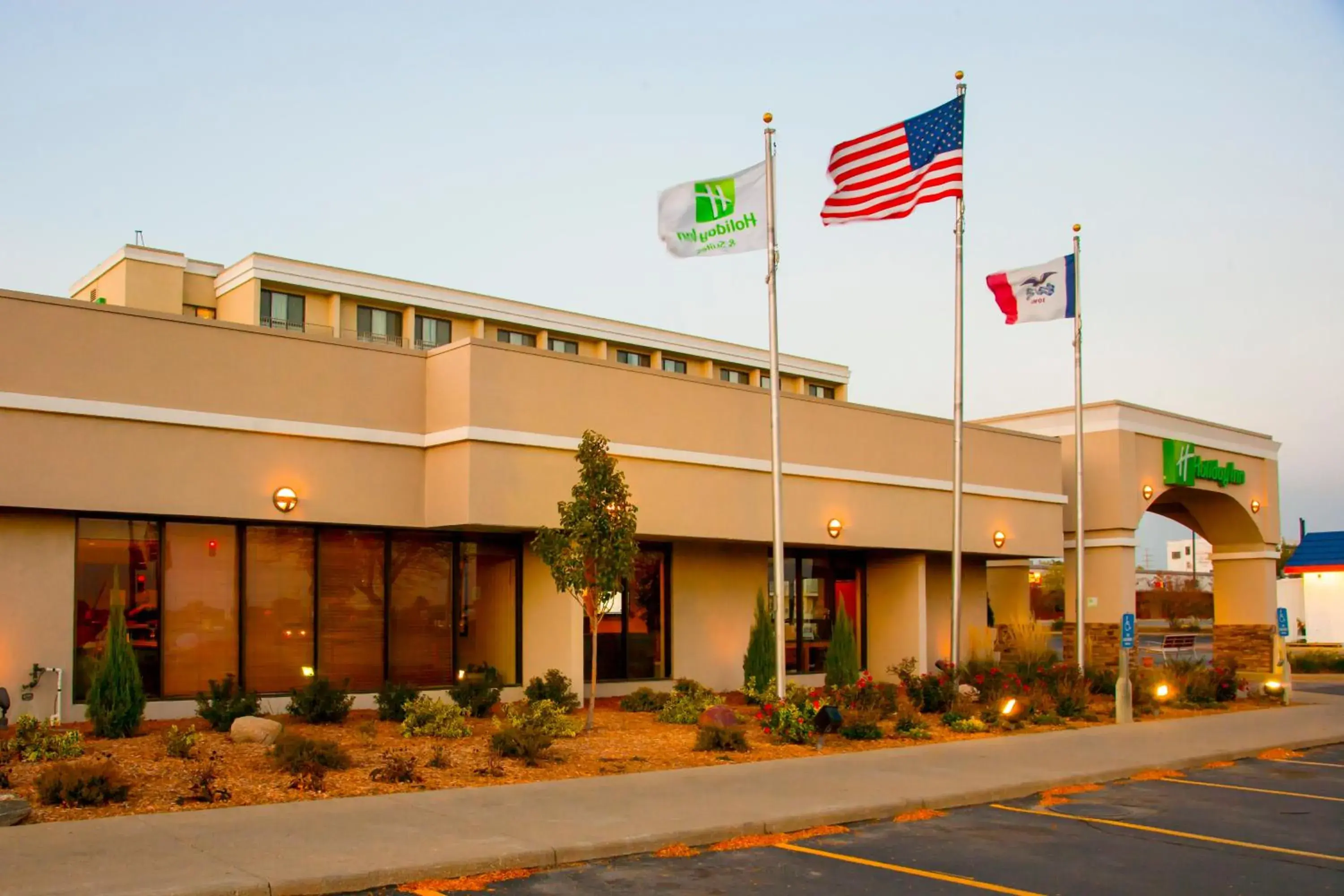 Property Building in The Riverside Plaza Hotel