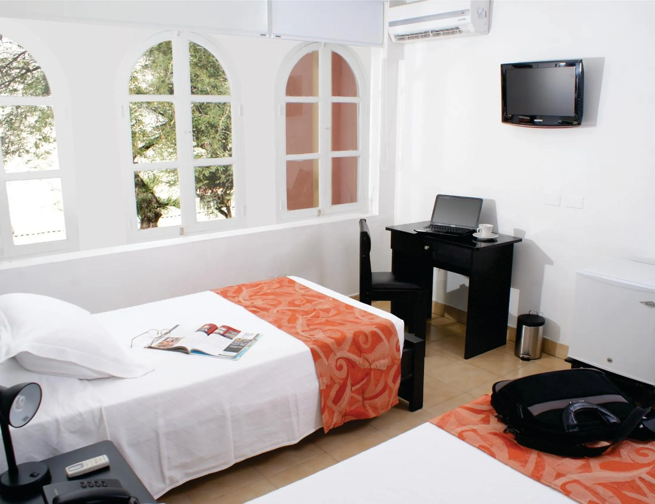 Photo of the whole room, Bed in Hotel Edmar