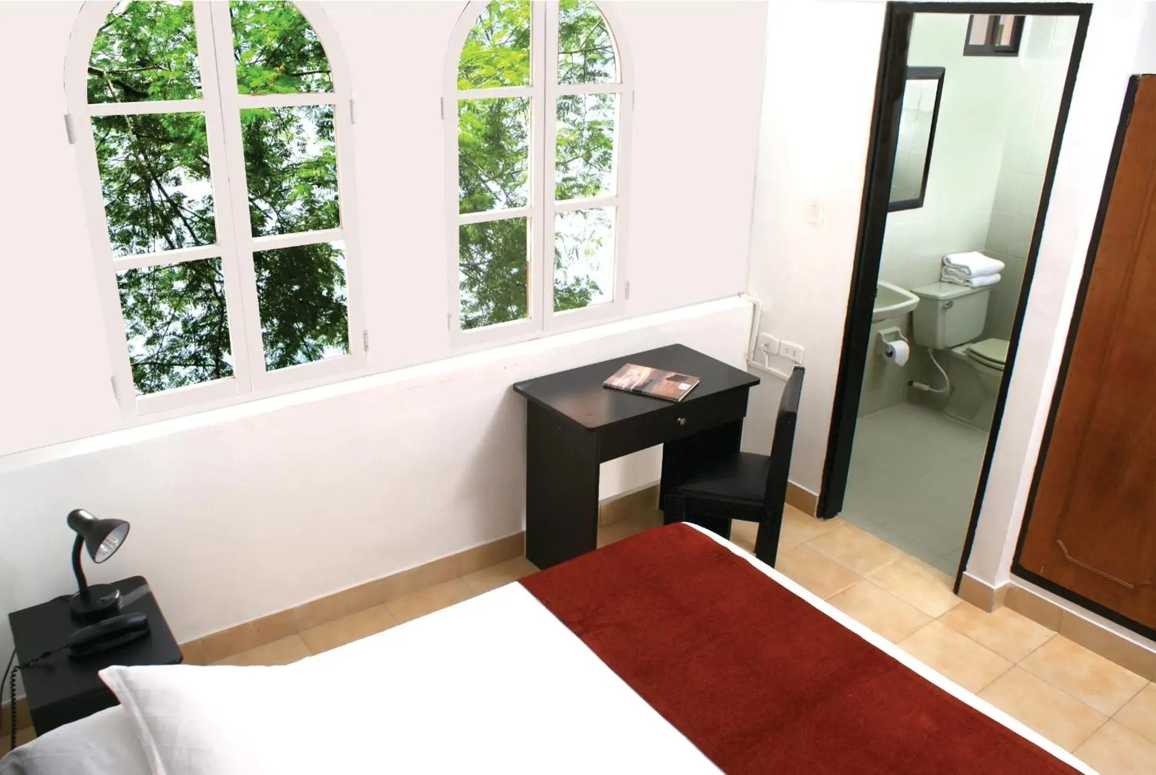 Photo of the whole room, Bed in Hotel Edmar Photo of the whole room, Bed in Hotel Edmar