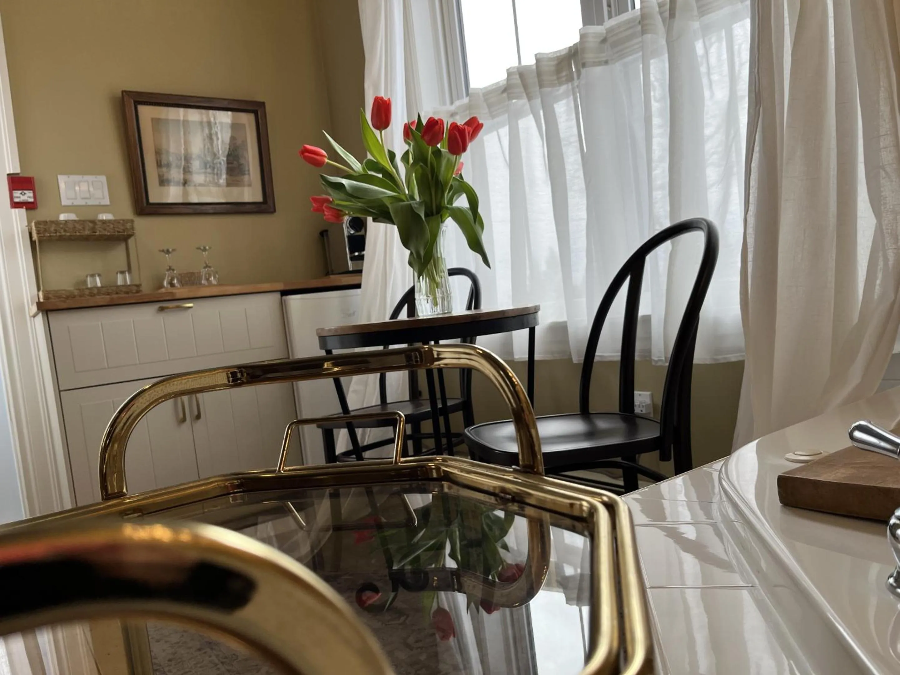 Bedroom in Surfside Inn
