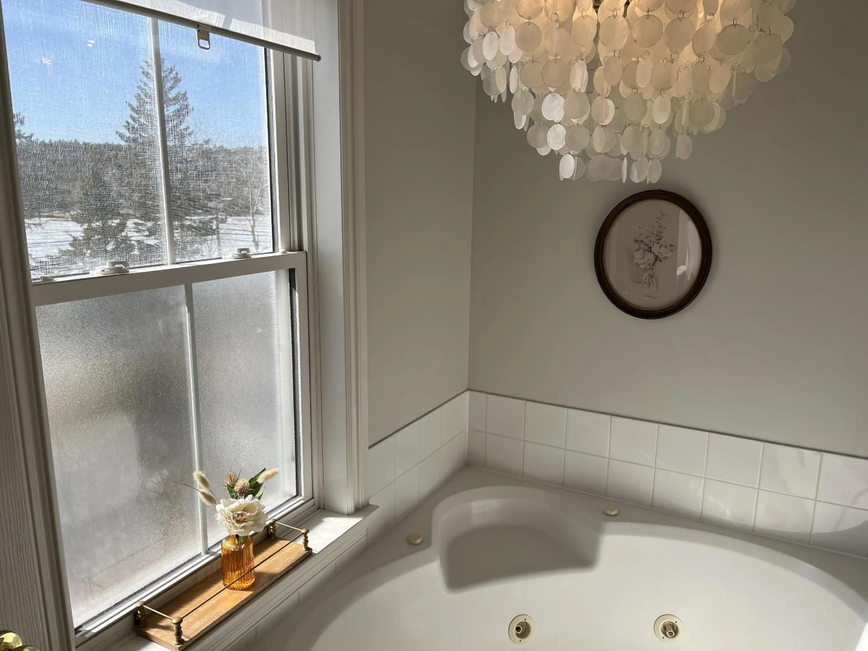 Bathroom in Surfside Inn