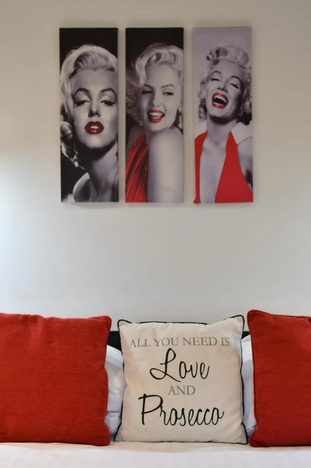 Tudor Lodge Bed & Breakfast